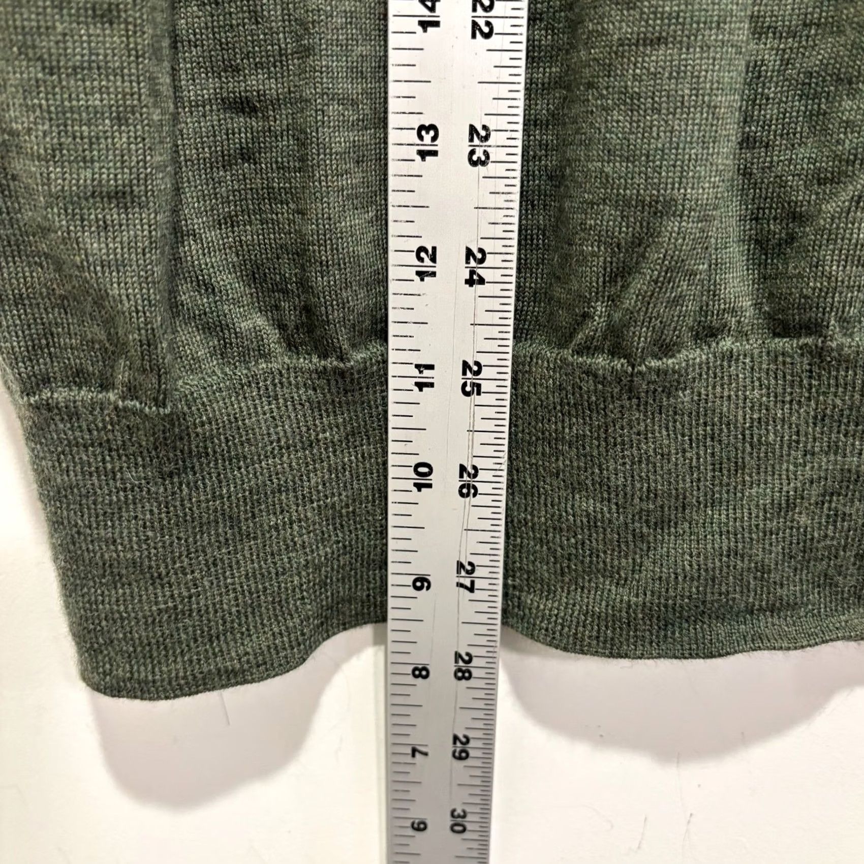 Olive Tom James Mens XL Olive Green Quarter Zip Sweater Vest Knit Made in Italy Golf Size US XL / EU 56 / 4 - 4 Thumbnail