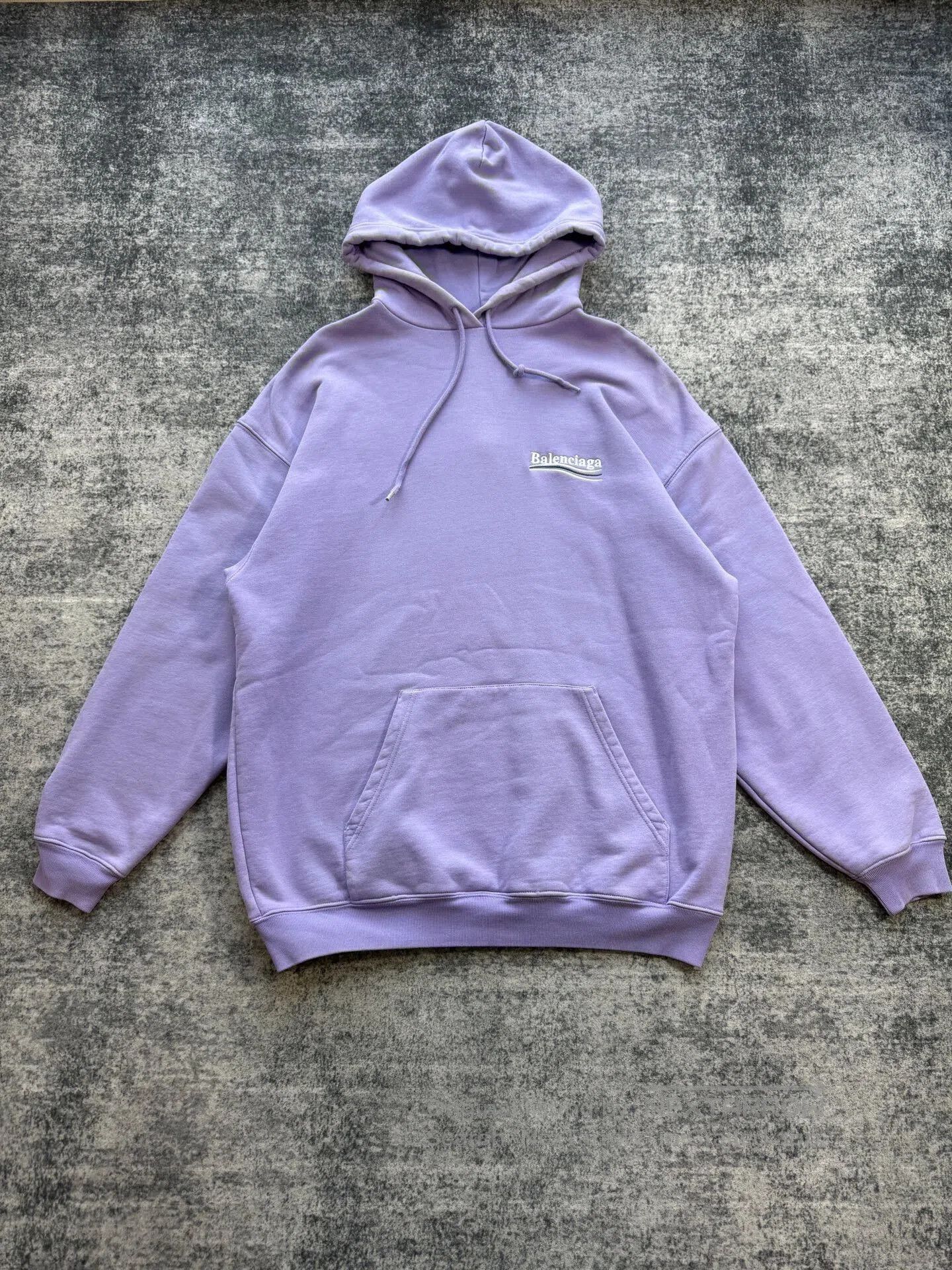Balenciaga balenciaga lavender embroidered hoodie. Size US S / EU 44-46 / 1 - 1 Thumbnail