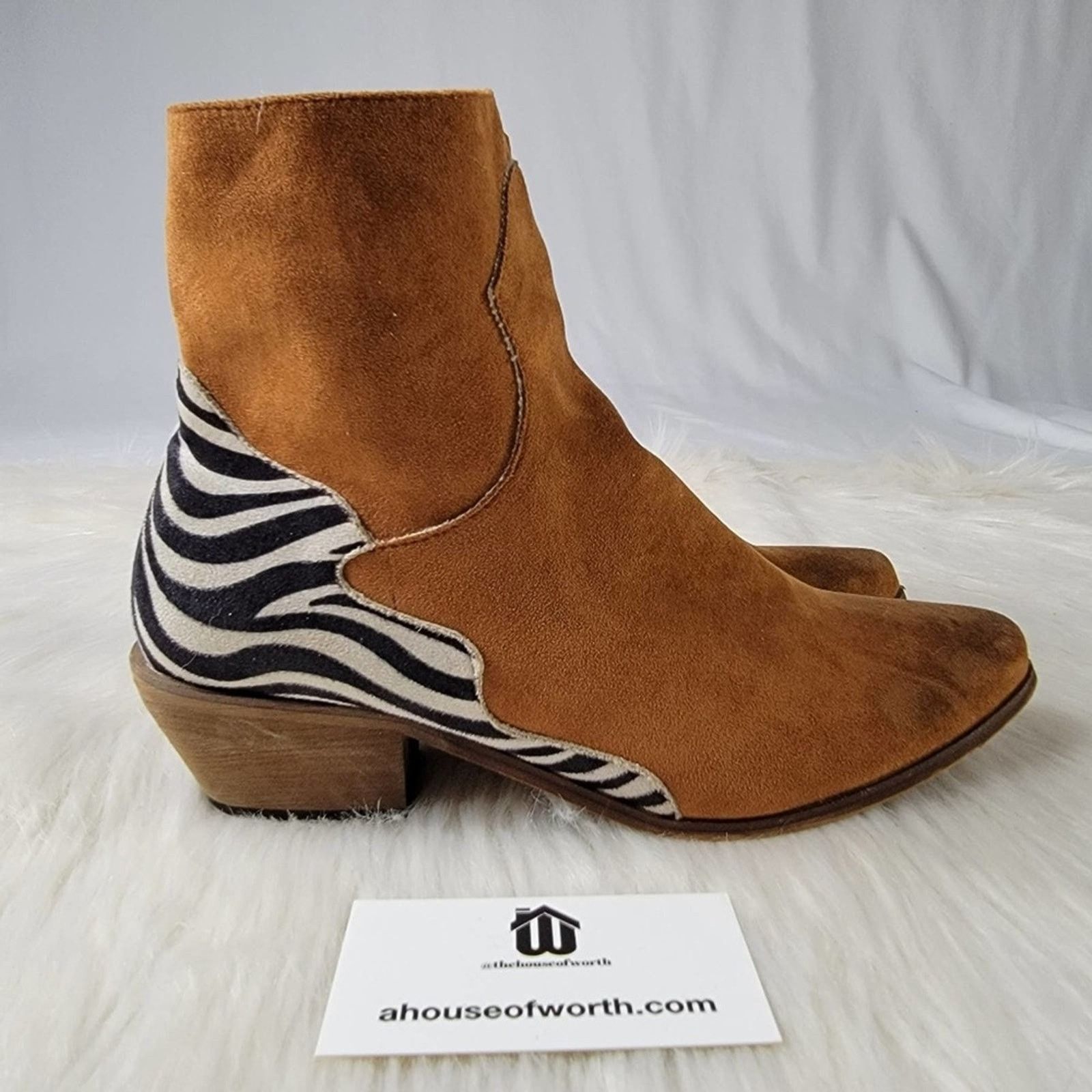 Designer Joli Zebra Animal Print Suede Leather Chelsea Boot - 9 Size US 9 / IT 39 - 1 Thumbnail