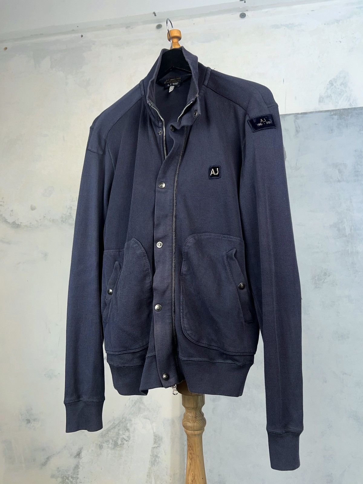 Armani Armani Jeans Bomber Size M - L Size US M / EU 48-50 / 2 - 1 Thumbnail