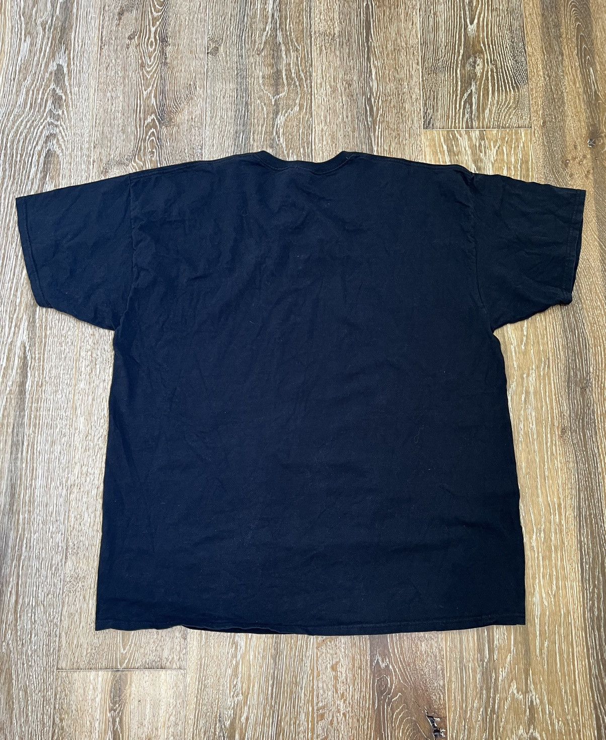 Vintage Vintage y2k girl and pitbull tattoo tee Size US XXL / EU 58 / 5 - 2 Thumbnail