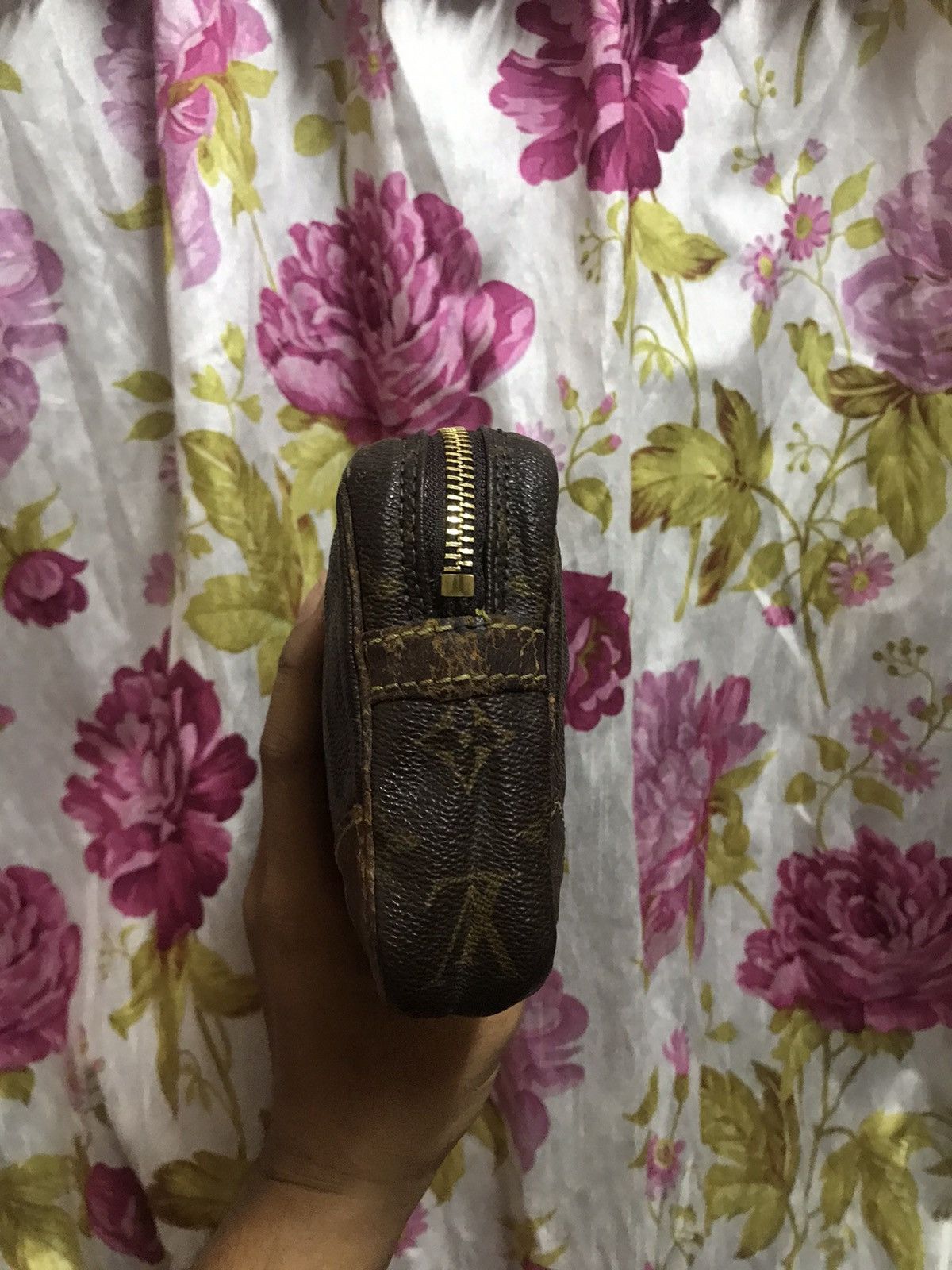 Louis Vuitton × Vintage Vintage Louis Vuitton Monogram Cluct Size ONE SIZE - 8 Thumbnail