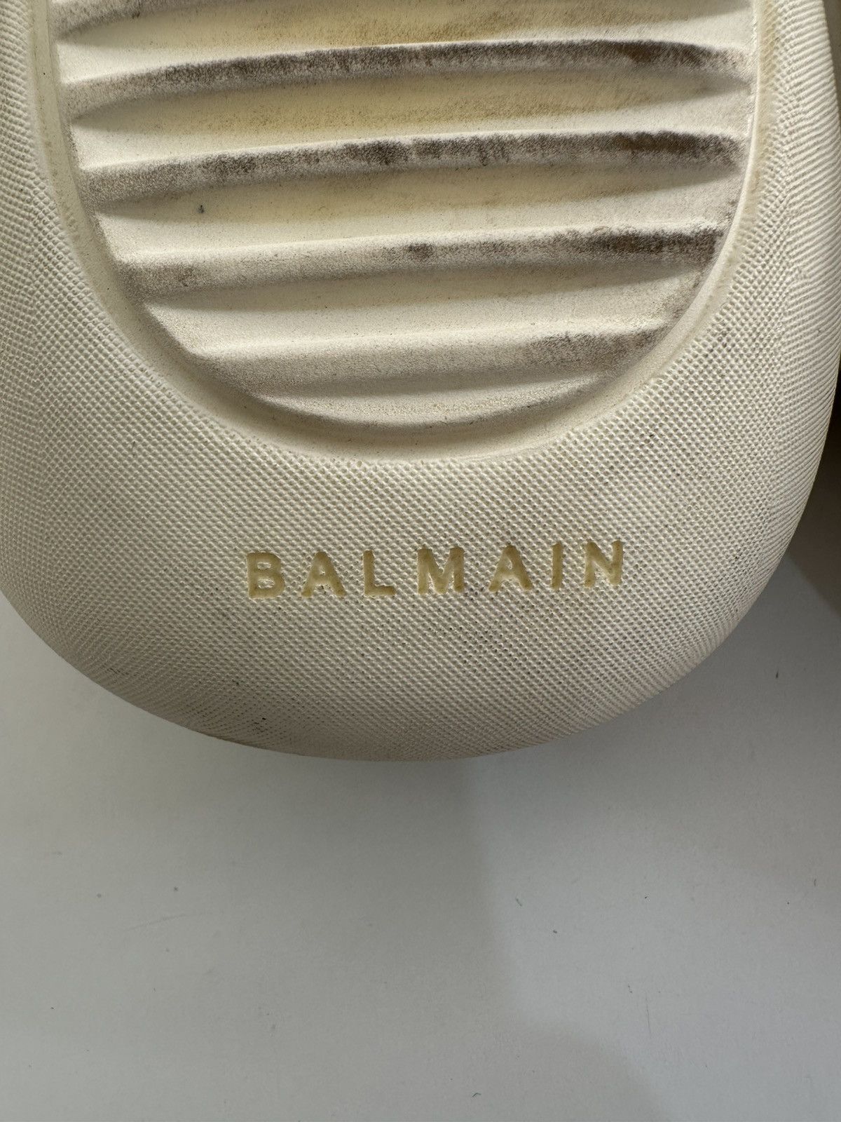 Balmain Balmain White ‘B-IT’ quilted slide Size 42 Size US 9 / EU 42 - 9 Thumbnail