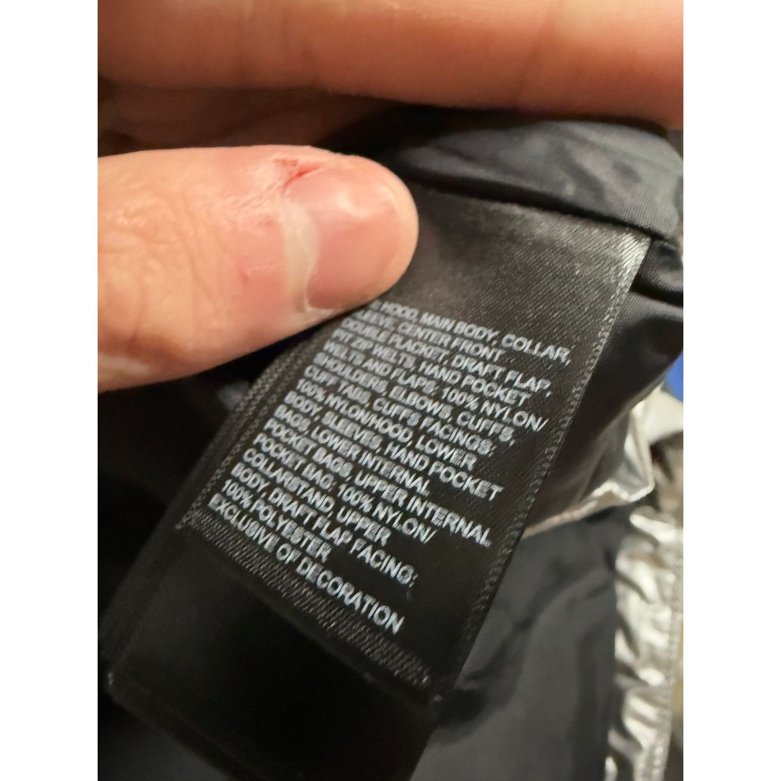 Supreme Supreme TNF Silver Metalic XL New Size US XL / EU 56 / 4 - 8 Thumbnail