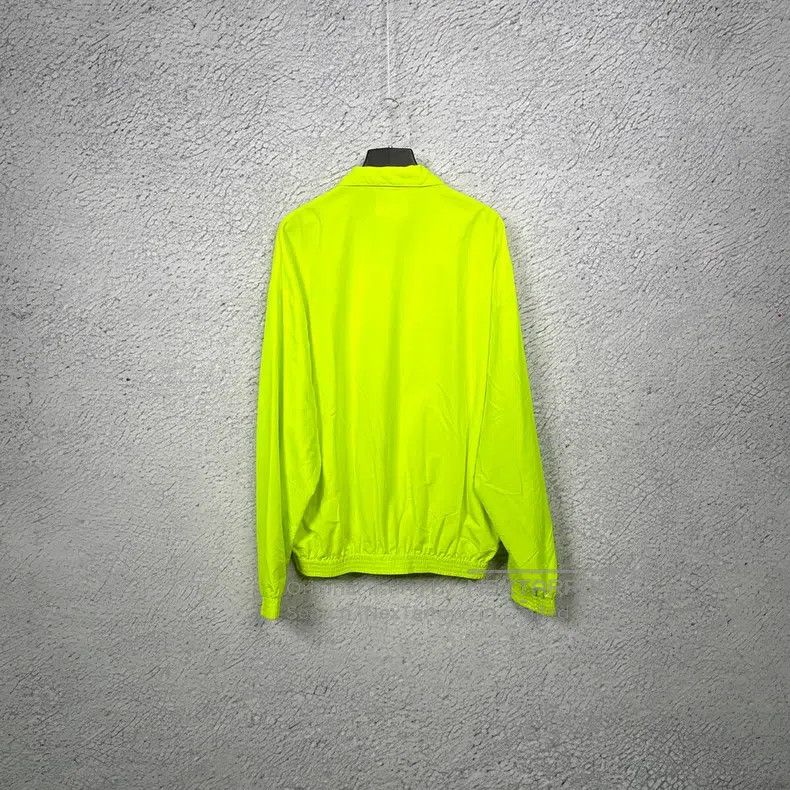 Balenciaga Balenciaga Neon green stand collar zip-up coach jacket Size XS / US 0-2 / IT 36-38 - 5 Thumbnail