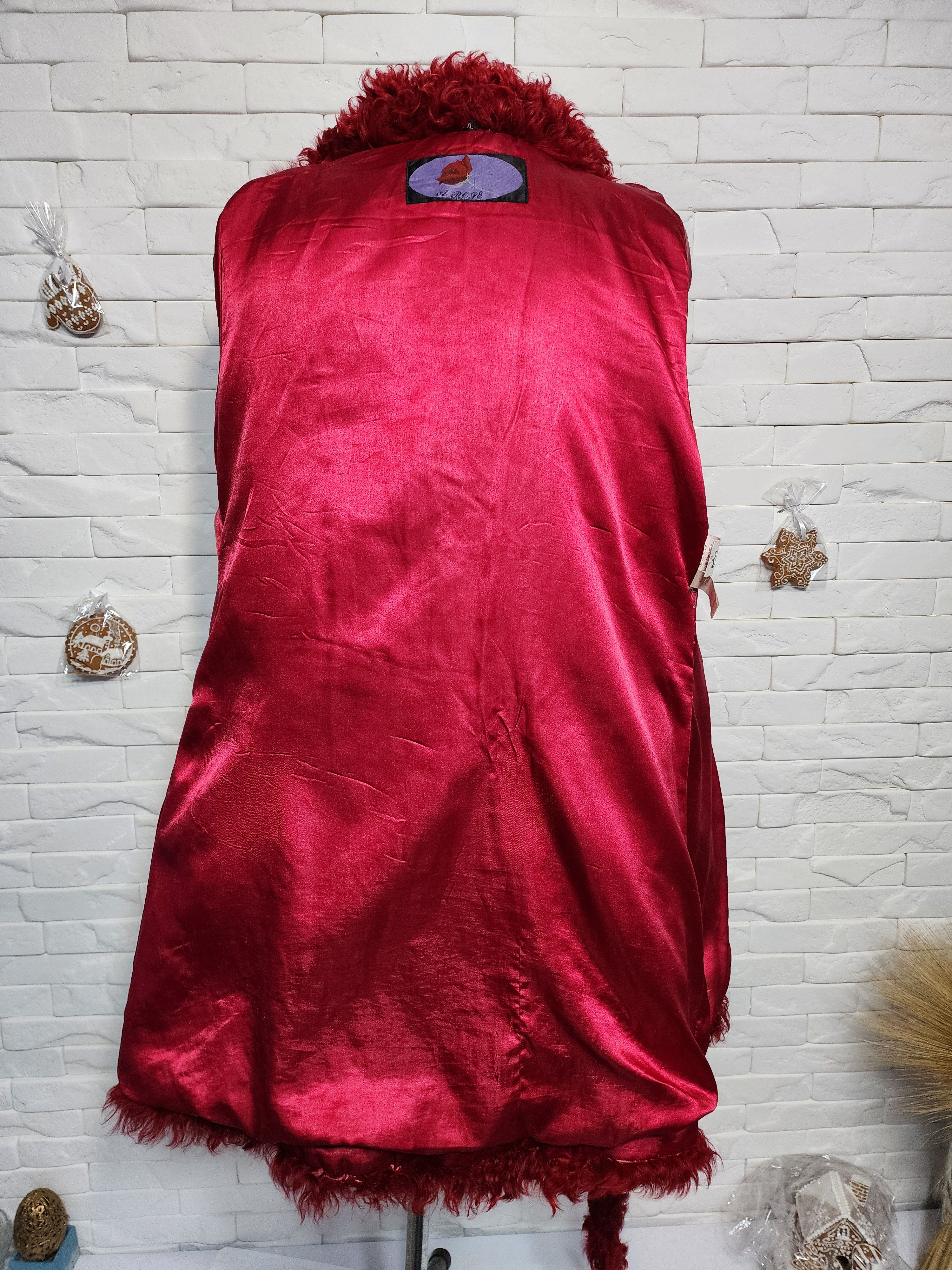 Uniqlo Stylish Women's Fur Coat. Warm Burgundy Hooded Coat. Size L / US 10 / IT 46 - 11 Thumbnail