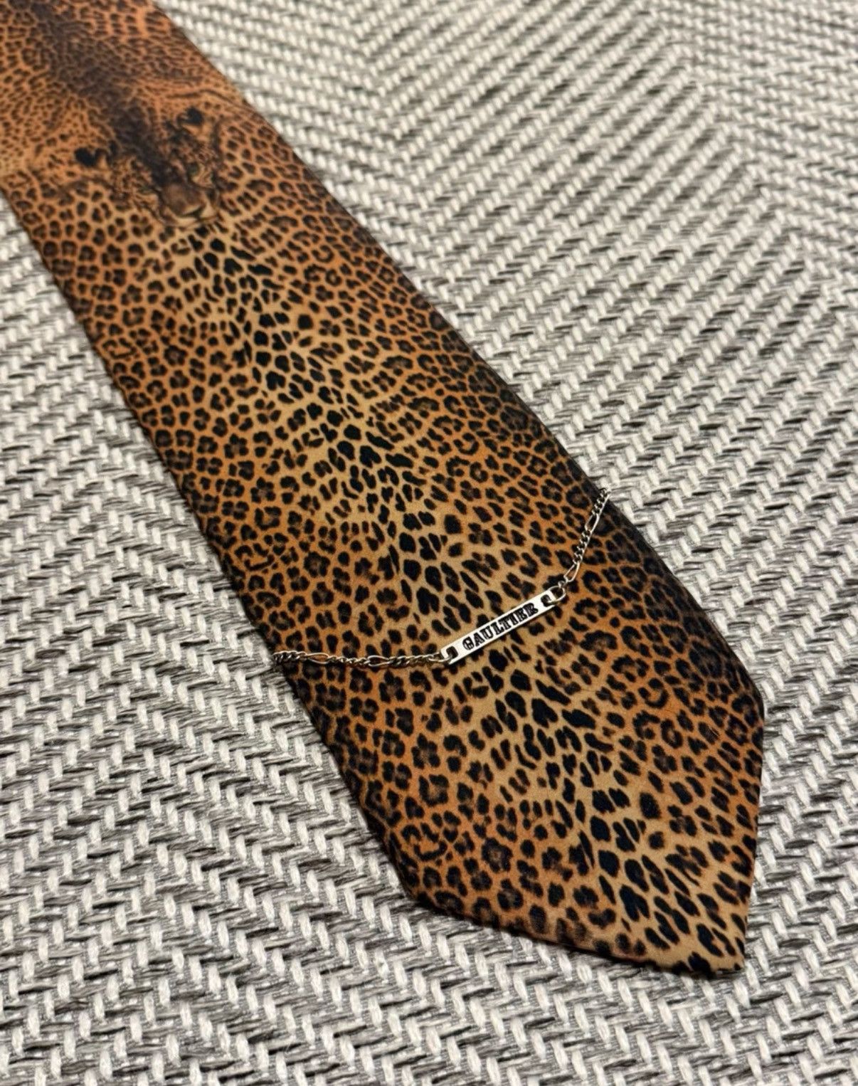 Jean Paul Gaultier Jean Paul Gaultier Chain Detail Leopard Print Tie K24 Size ONE SIZE - 1 Thumbnail