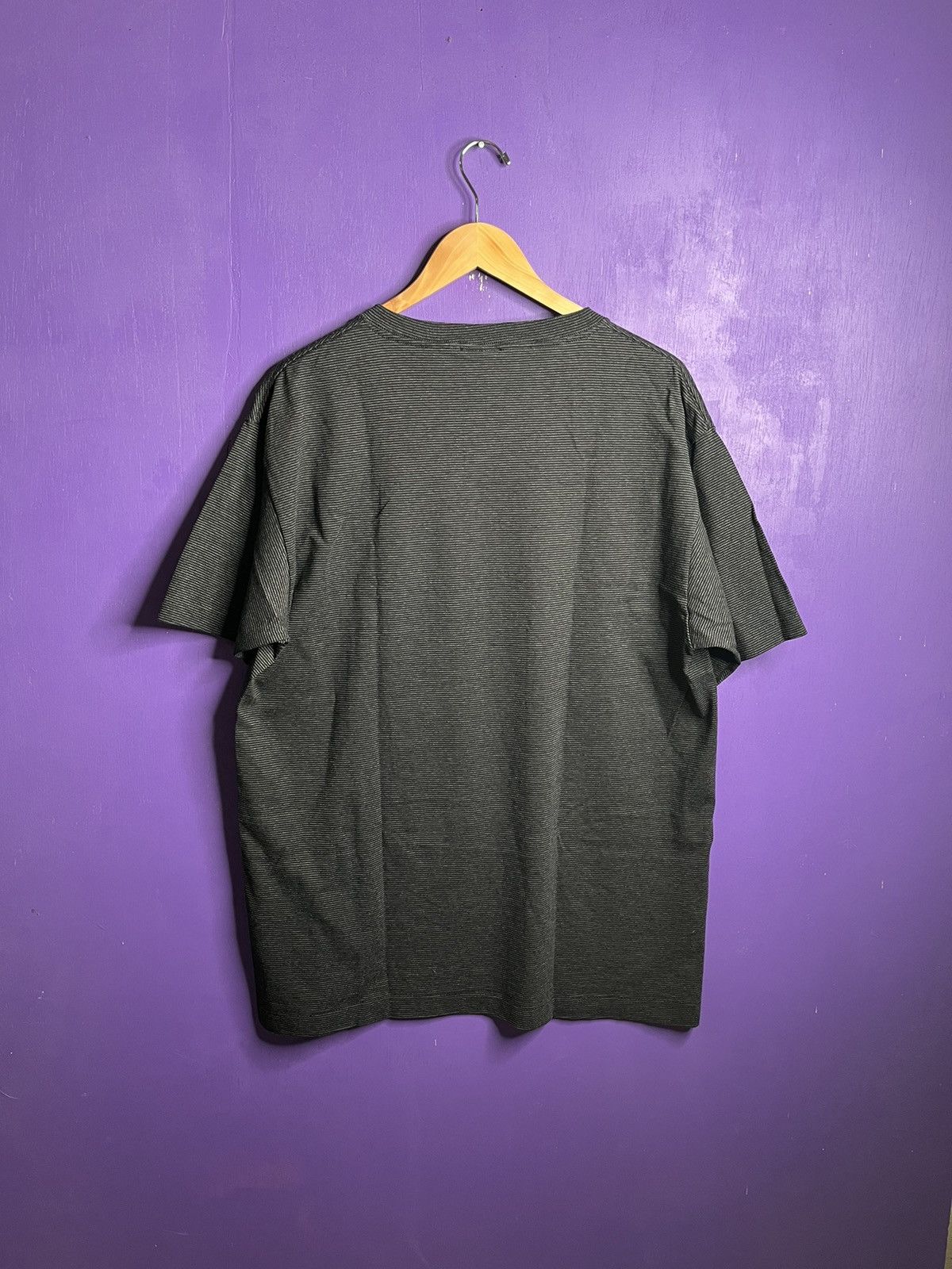 NFL × Vintage Vintage 90s Minnesota Vikings striped logo t-shirt Size US XL / EU 56 / 4 - 2 Thumbnail
