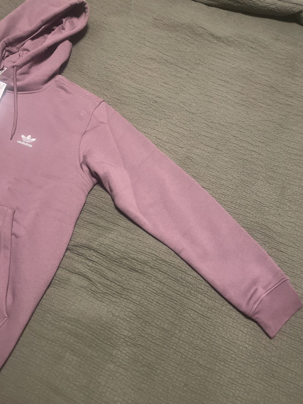 Adidas Adidas muave trefoil essentials hoodie Size US L / EU 52-54 / 3 - 3 Thumbnail