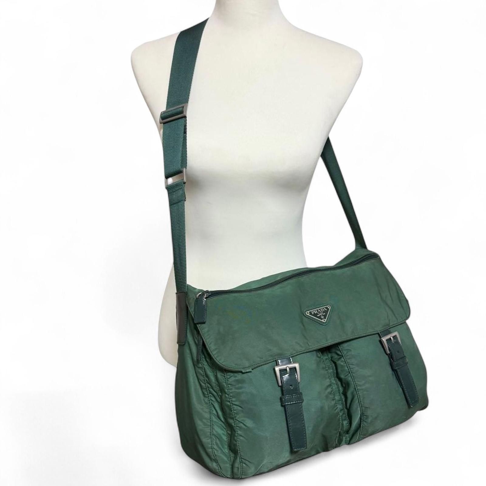 Prada Prada - Green Nylon Shoulder Bag Buckle Detail Size ONE SIZE - 2 Thumbnail