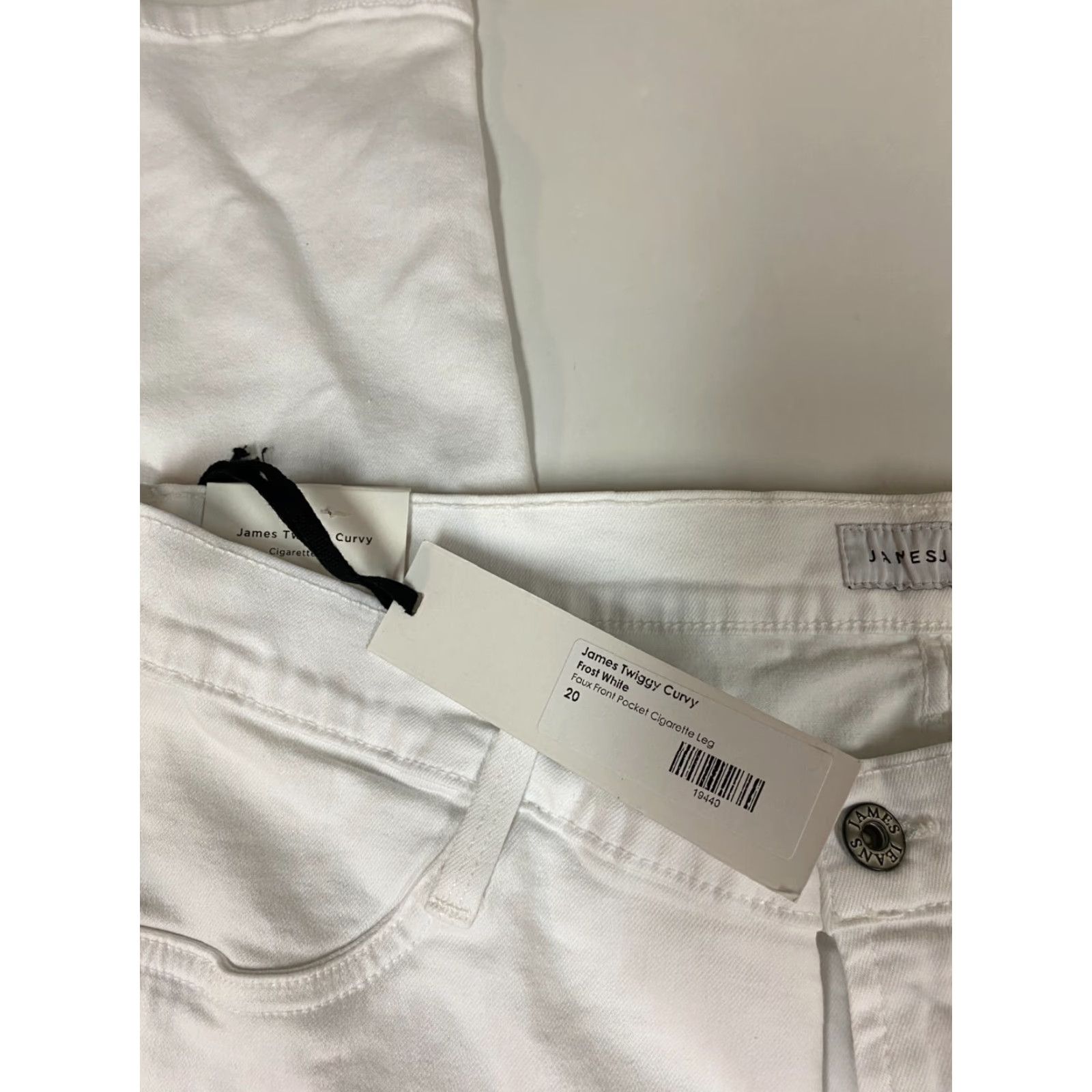 Vintage James Jeans Womens Jeans 20 White Twiggy Cigarette Leg Regular Inseam 31in Mid Rise Denim Cotton Blend Embroidered Pockets Solid Flower Size 42" / US 20 - 3 Thumbnail