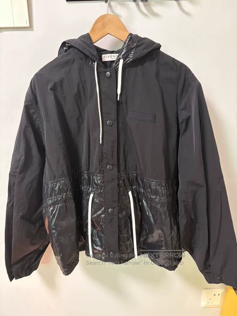 Givenchy Givenchy Black drawstring glossy nylon mixed windbreaker Size US L / EU 52-54 / 3 - 2 Thumbnail