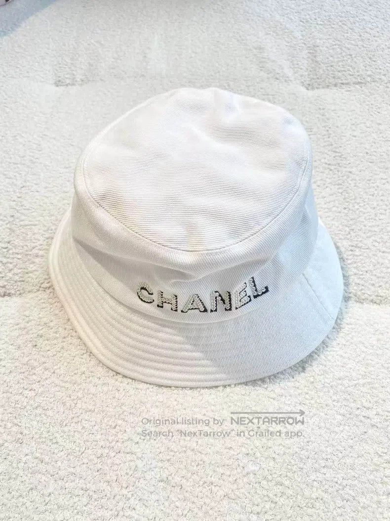 Chanel Chanel Size M White letter logo fisherman's hat Size ONE SIZE - 2 Thumbnail