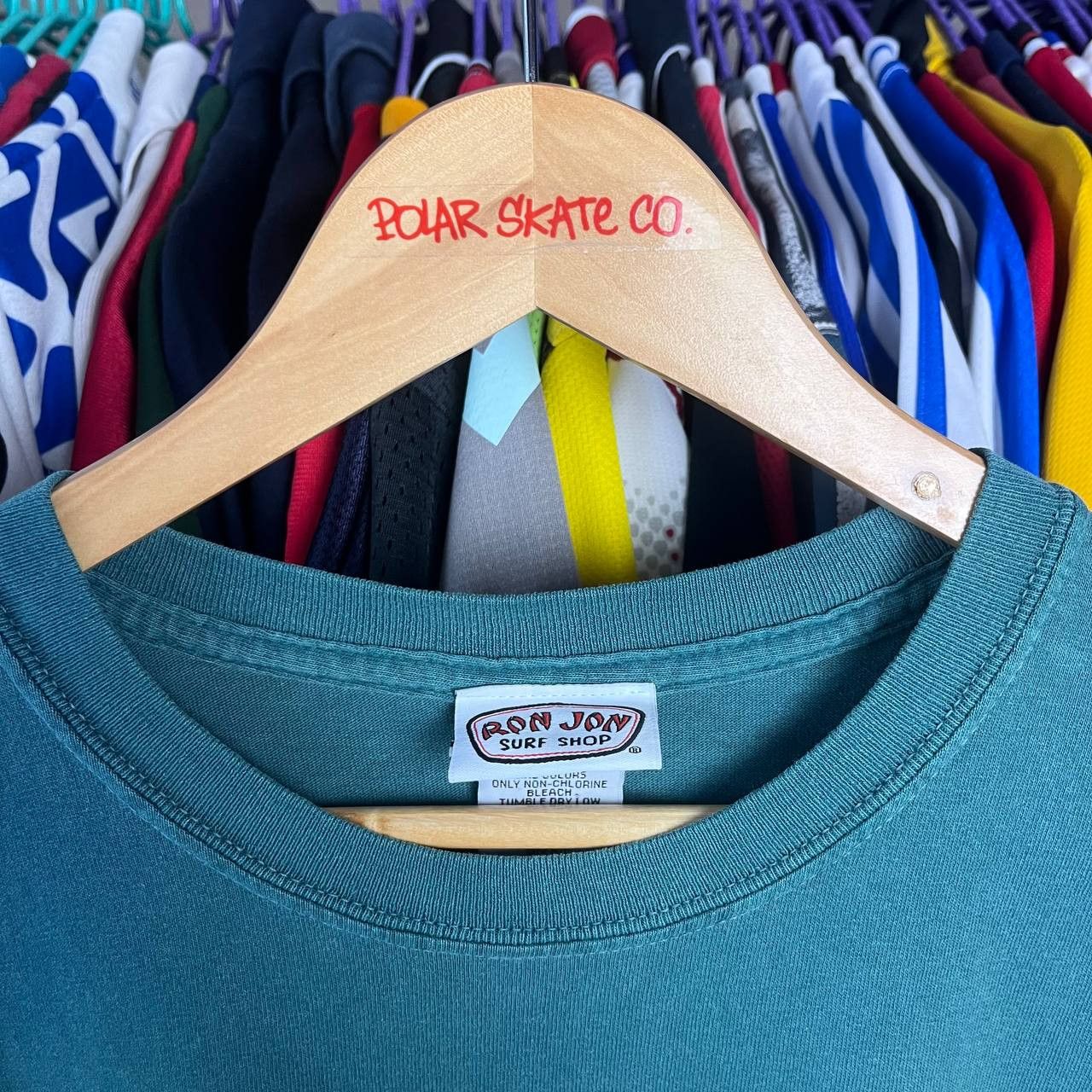 Ron Jon Surf Shop Vintage 90s Ron Jon Surf Shop Tshirt Size L Size US L / EU 52-54 / 3 - 8 Thumbnail