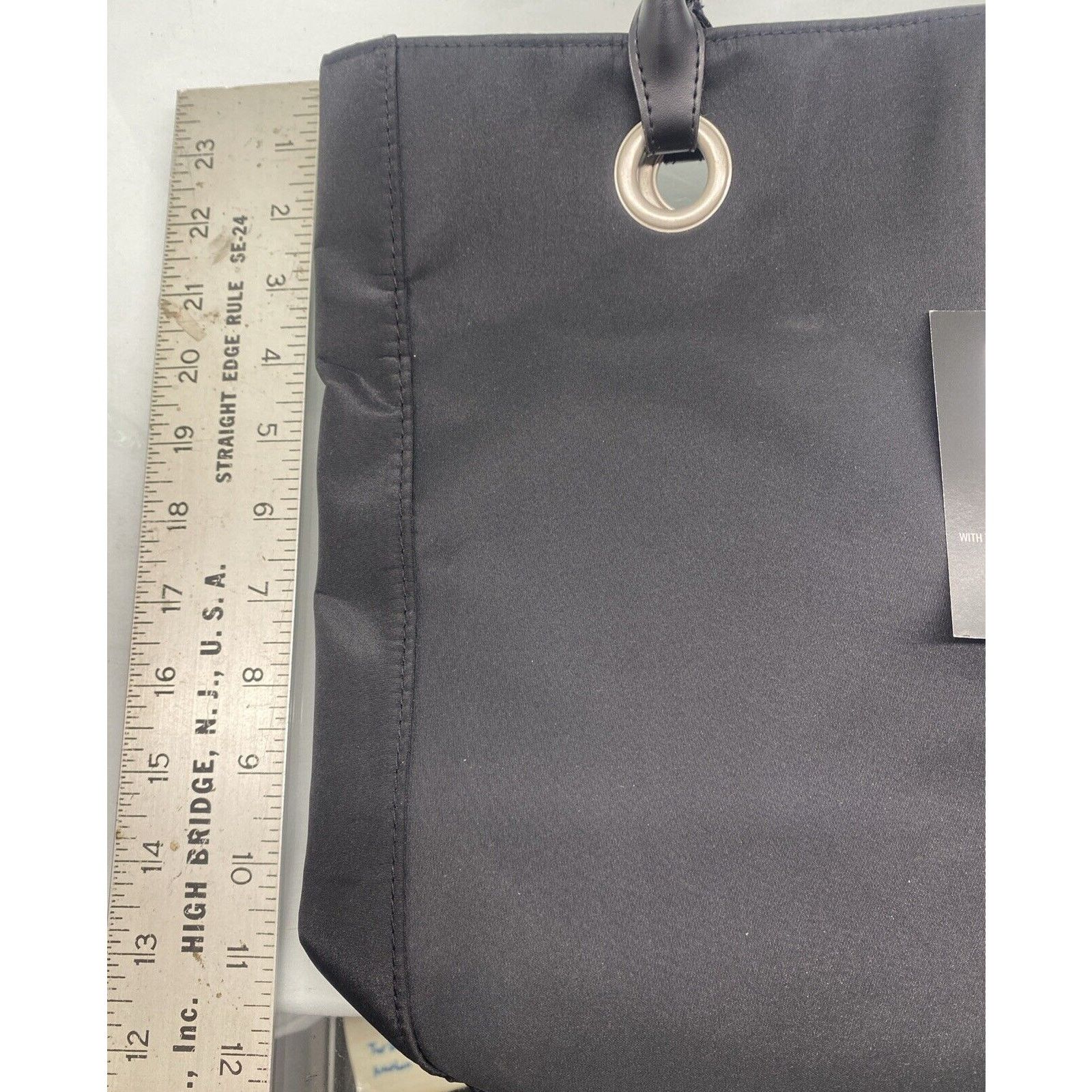 Kenneth Cole Kenneth Cole Little Black Nylon Tote 12 x 12-NEW with tags Size ONE SIZE - 5 Thumbnail