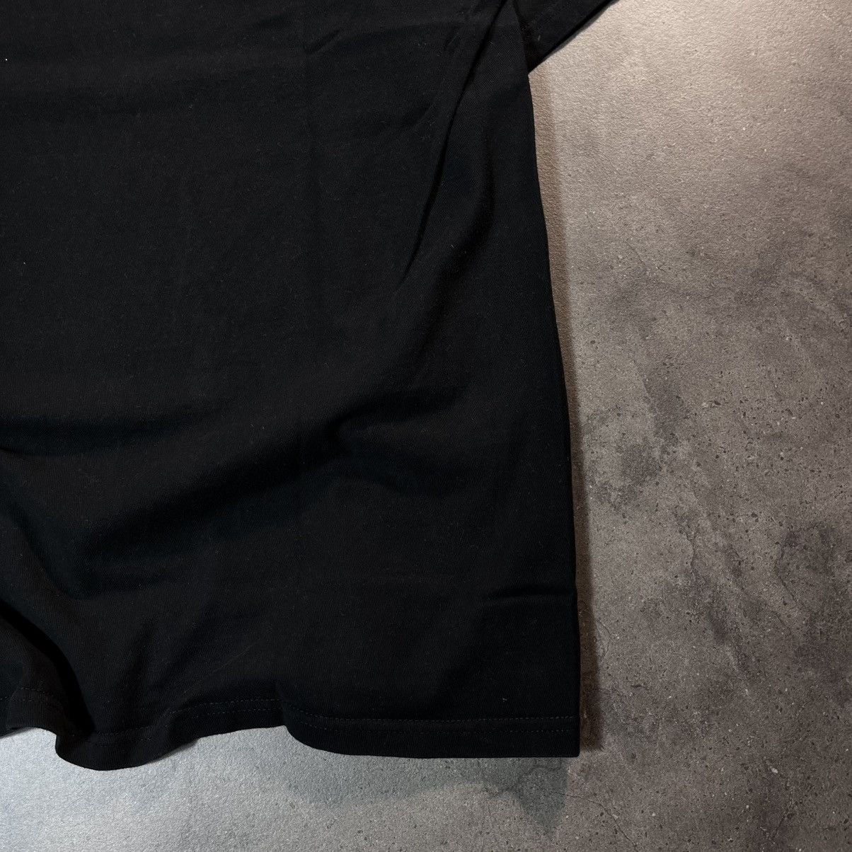 Stussy Stussy 00s Vintage Circle Center Logo Tee Tshirt Hype Rare Size US M / EU 48-50 / 2 - 12 Thumbnail