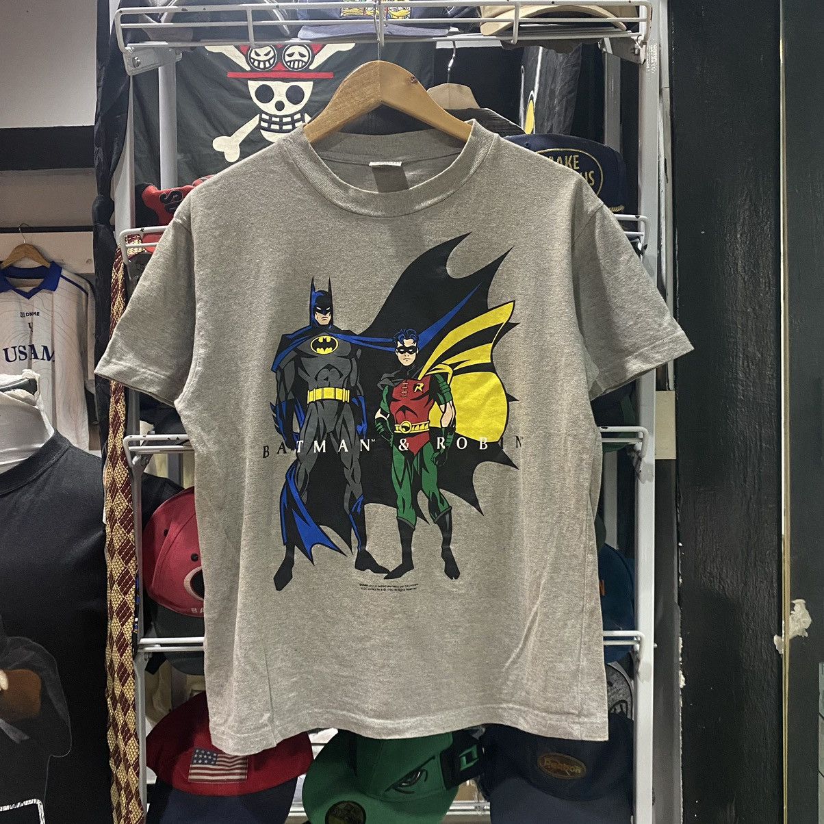 DC Comics × Vintage 1996 Batman and Robin Cartoon Movie Promo t shirt. Size US M / EU 48-50 / 2 - 1 Thumbnail