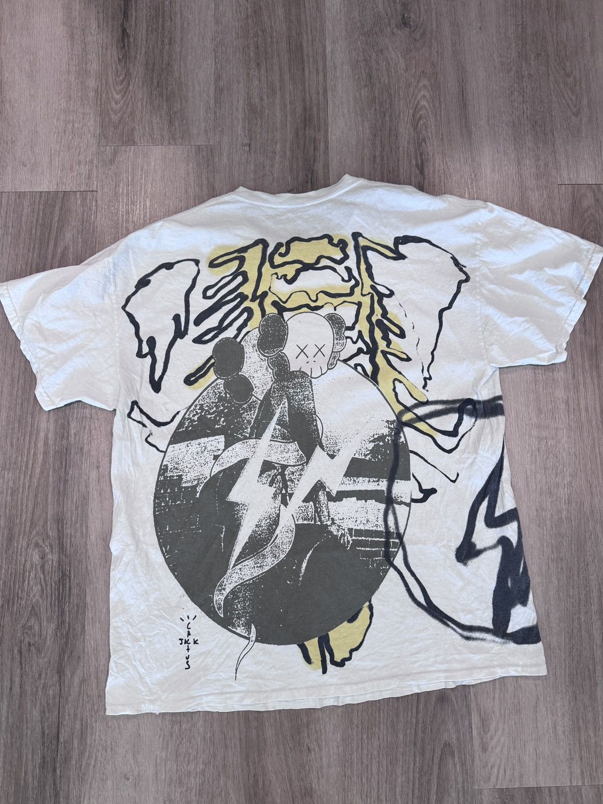 Travis Scott Travis scott x Kaws x Fragment Size US L / EU 52-54 / 3 - 2 Thumbnail