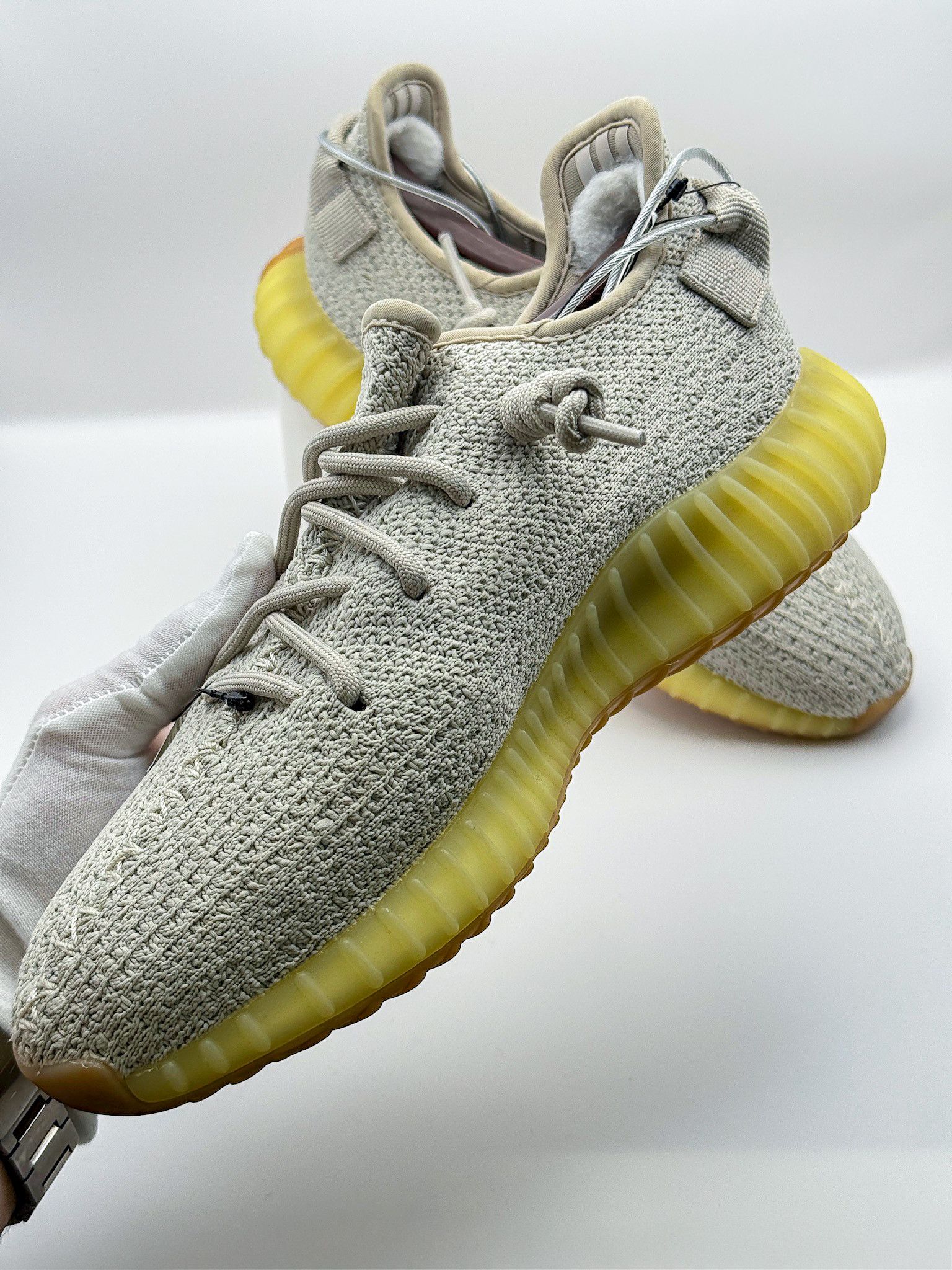 Yeezy Adidas Yeezy Boost 350 V2 Sesame Size US 6.5 / EU 39-40 - 4 Thumbnail
