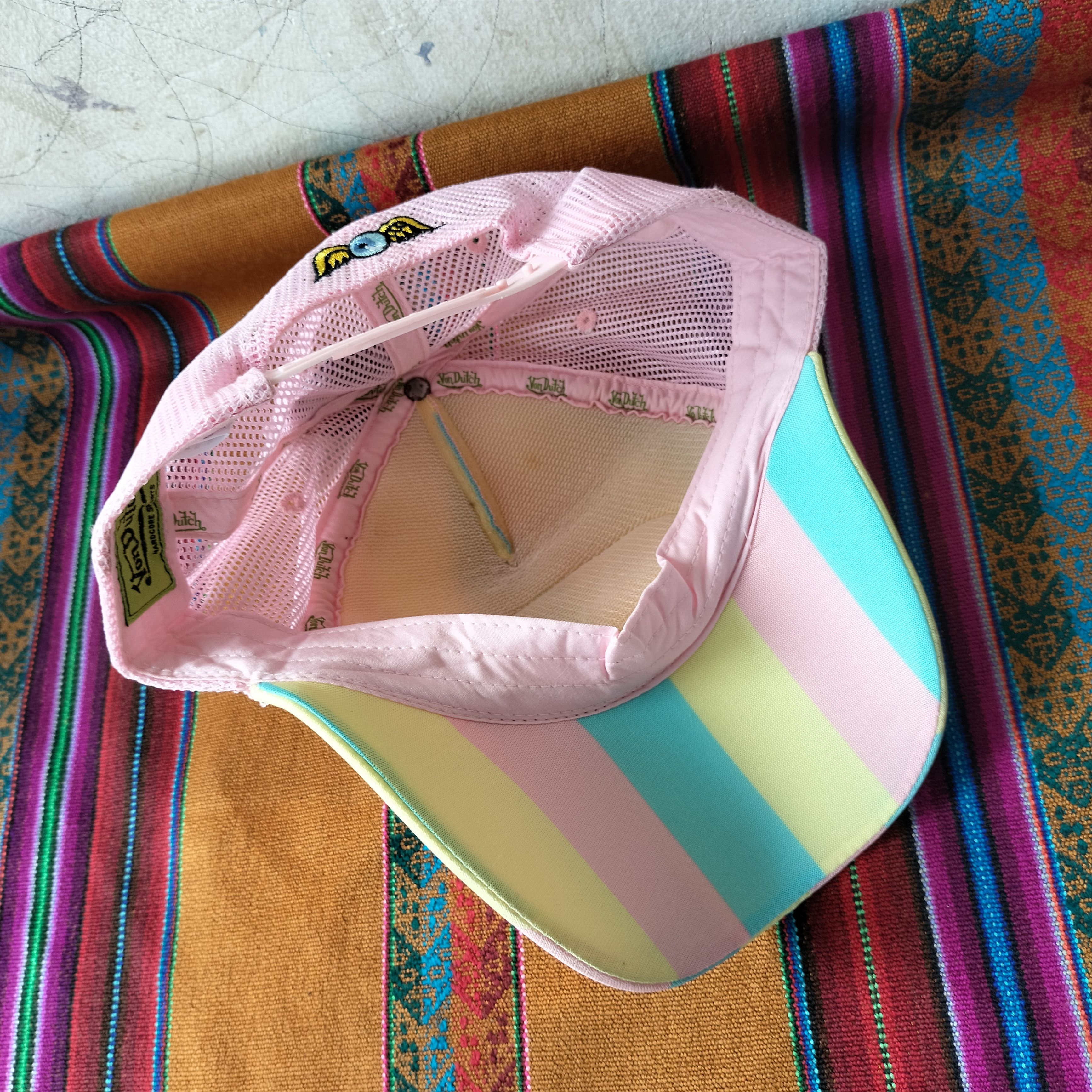 Von Dutch Von Dutch rainbow collor trucker hats Size ONE SIZE - 8 Thumbnail