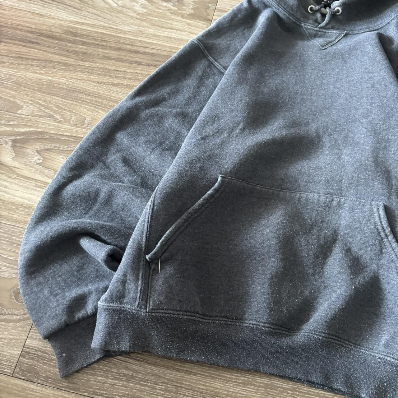 Russell Athletic Crazy Vintage Y2K/2000s Charcoal Grey Russell Blank Pullover Hoodie! Size M Size US M / EU 48-50 / 2 - 3 Thumbnail