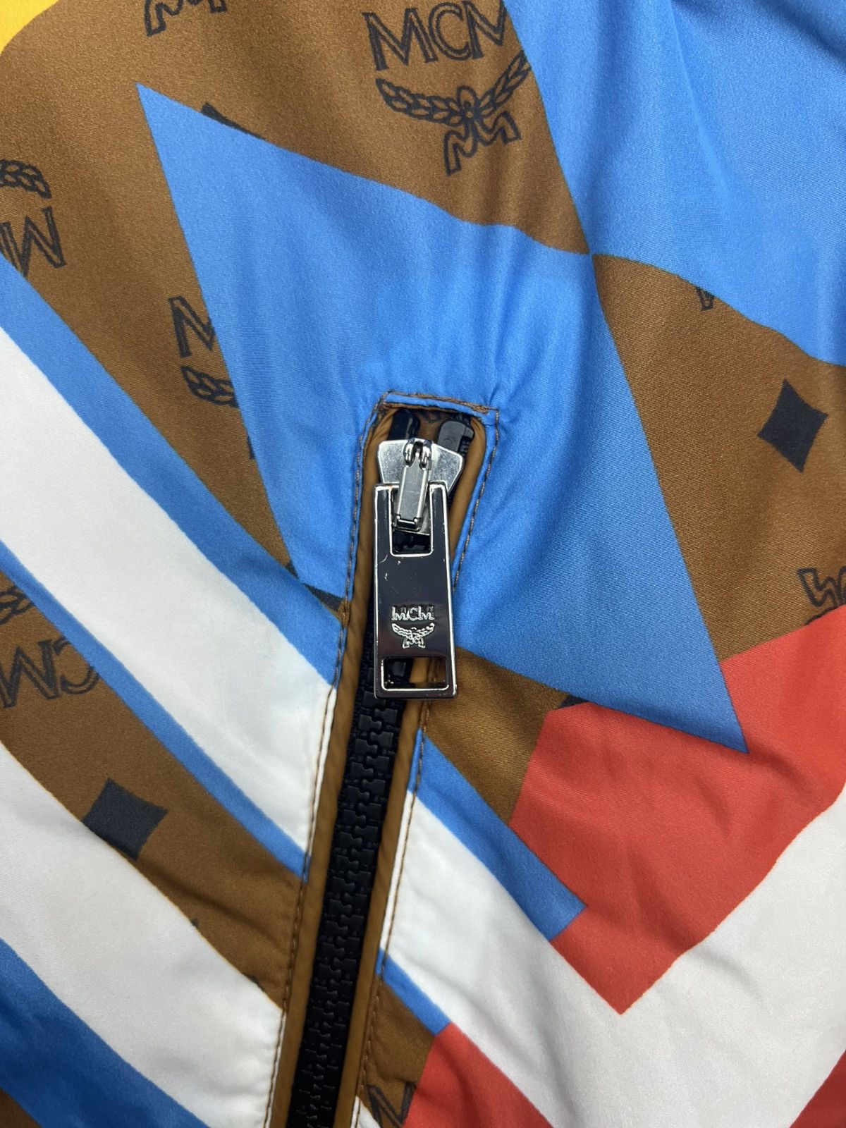 MCM MCM Cognac Windbreaker Hoodie Size US L / EU 52-54 / 3 - 6 Thumbnail