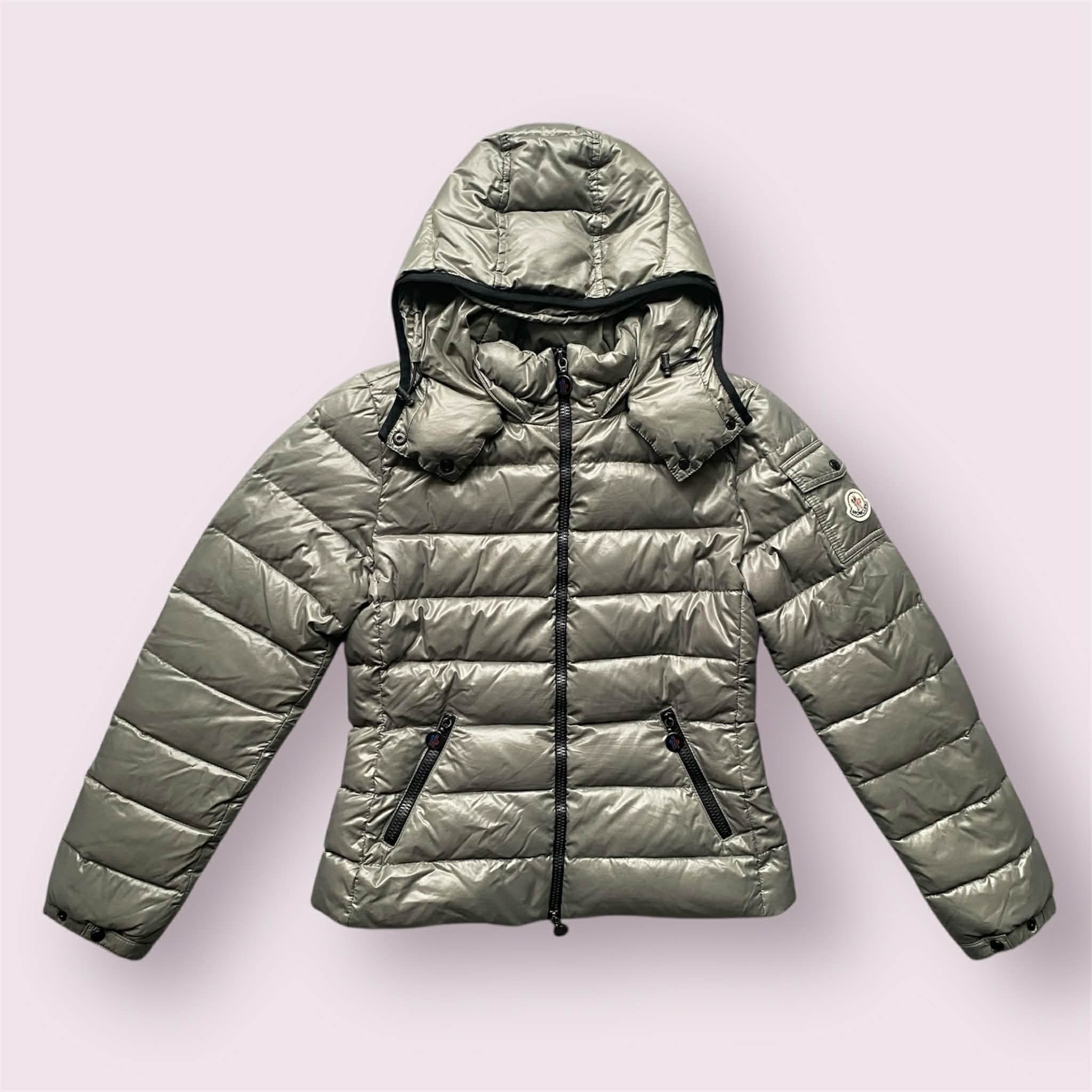 Moncler Moncler Women Bady Giubbotto Puffer Down Gray Jacket Size XS / US 0-2 / IT 36-38 - 1 Thumbnail