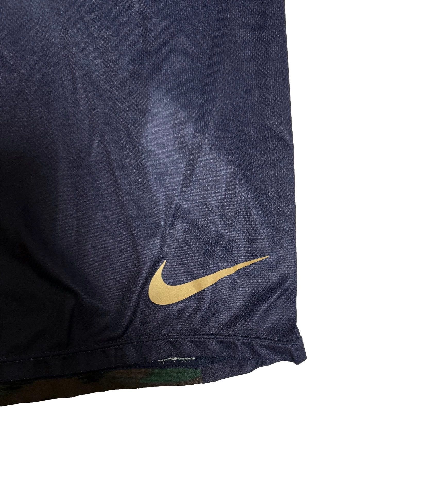 Nike Nike Gyakusou Tiger Camo Navy Green Run SS Tee XL Rare Size US XL / EU 56 / 4 - 6 Thumbnail