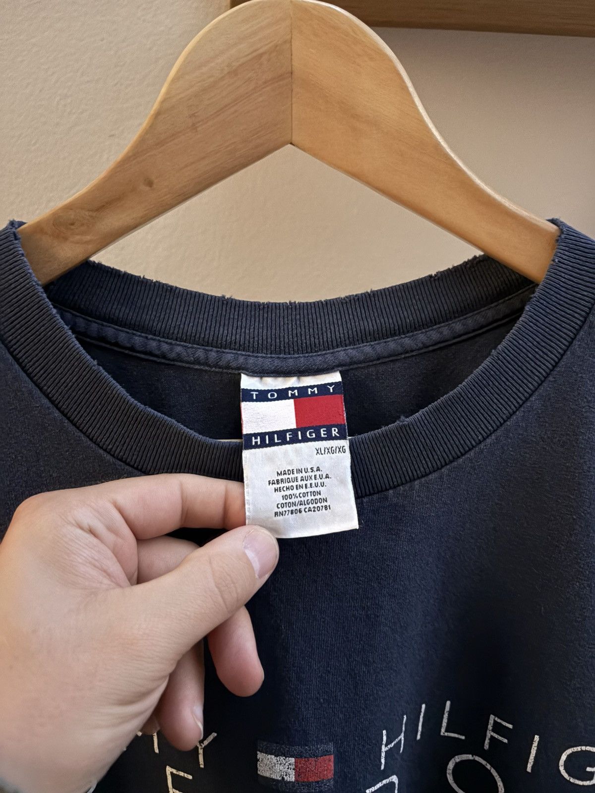 Tommy Hilfiger Tommy Hilfiger VTG navy blue “Freedom” tshirt XL Made in USA Size US XL / EU 56 / 4 - 2 Thumbnail