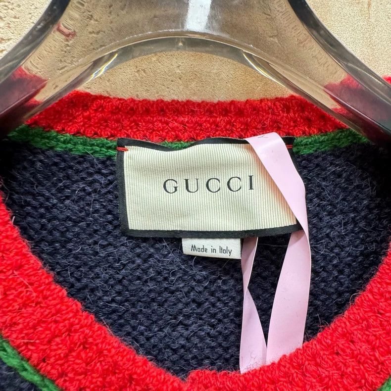 Gucci Gucci Co-branded NY alpaca hair back rhinestone letter logo Size S / US 4 / IT 40 - 3 Thumbnail