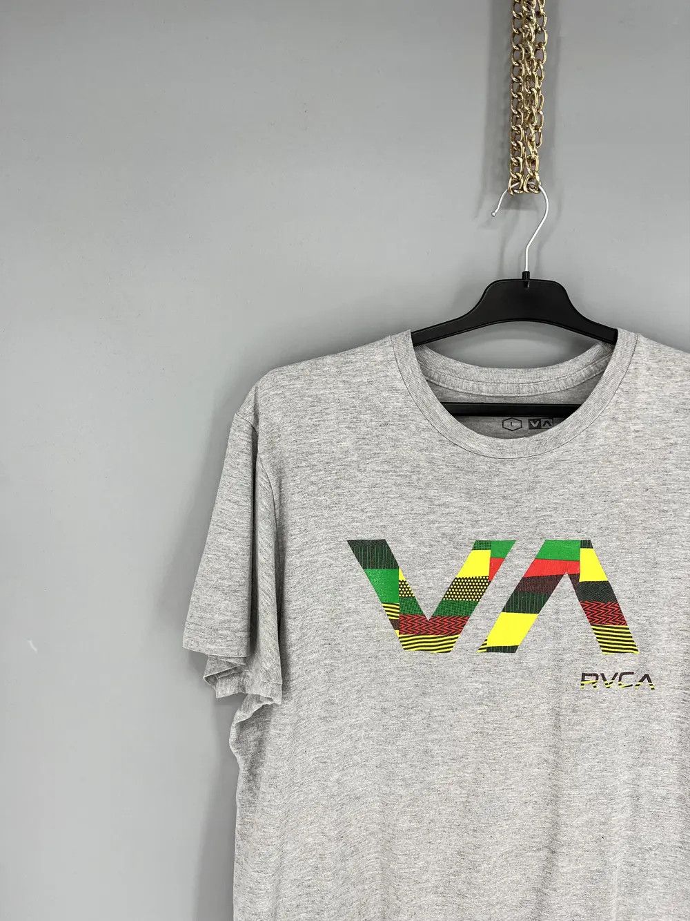 Band Tees RVCA Mens Grey Graphic Tee Skater Style Size US L / EU 52-54 / 3 - 4 Thumbnail