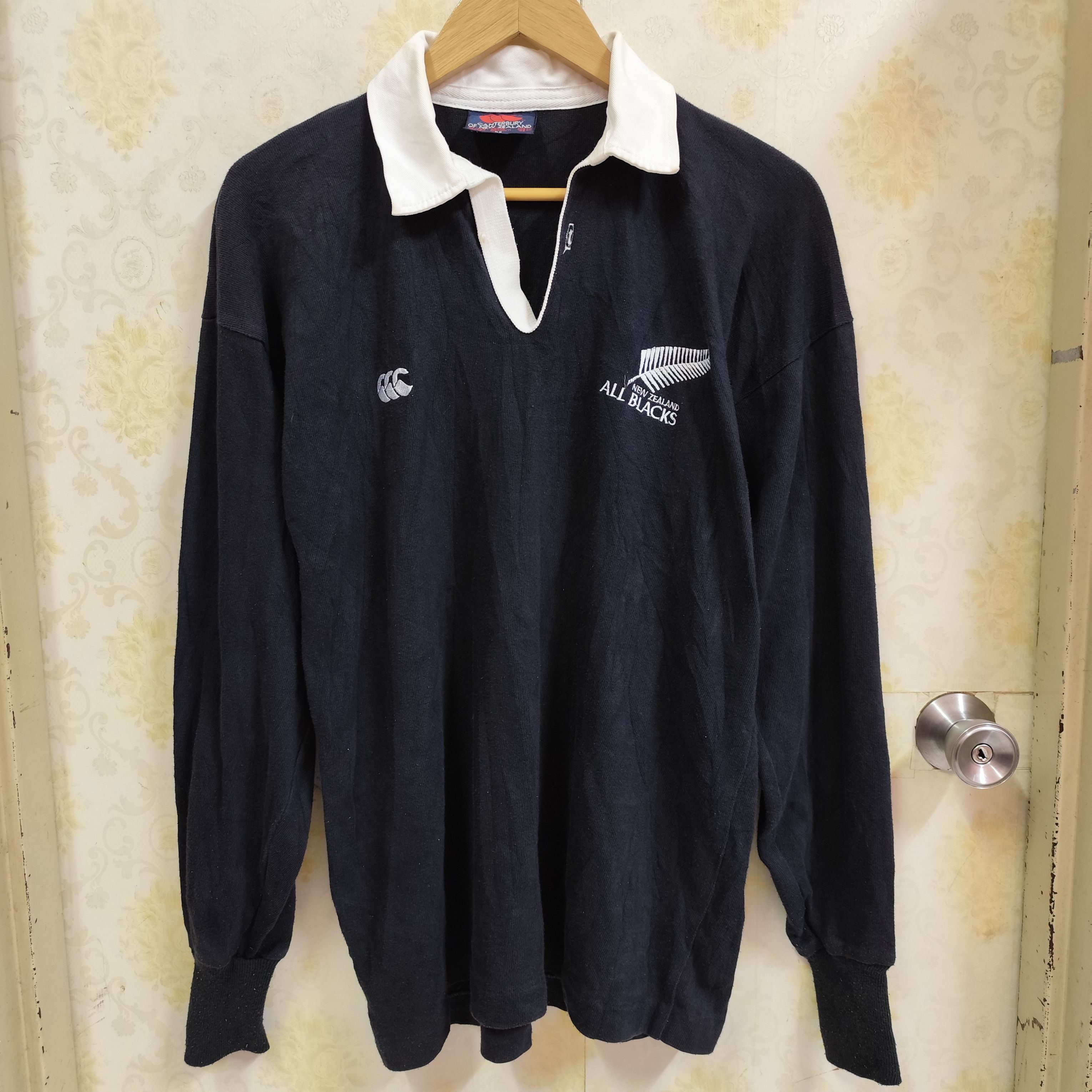 All Blacks × Canterbury of New Zealand × Vintage 🇳🇿VTG CANTERBURY MADE IN NEW ZEALAND ALL BLACK TEE Size US L / EU 52-54 / 3 - 1 Thumbnail
