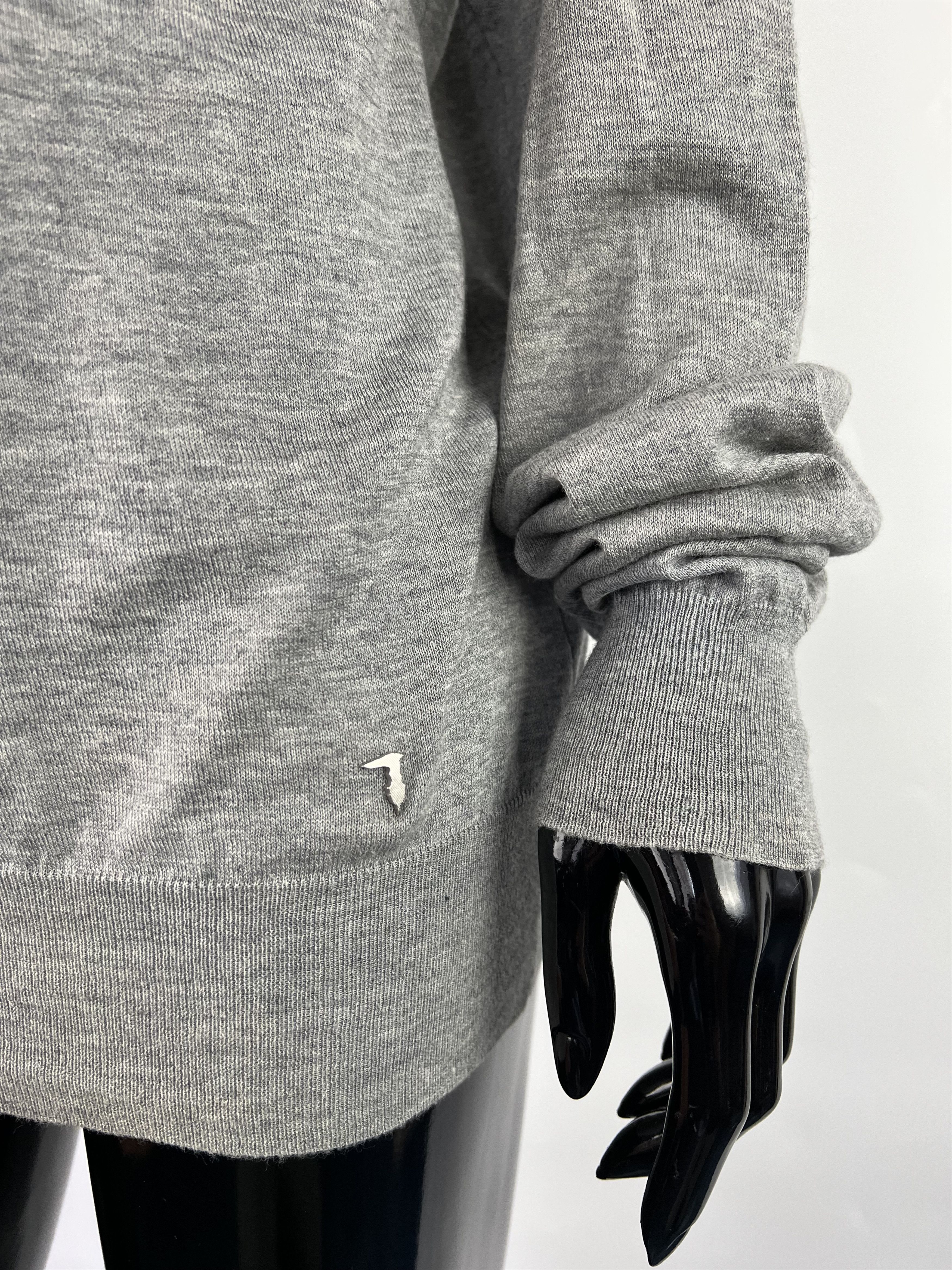 Trussardi Trussardi Women's Gray Cotton Cashmere V-Neck Sweater L Size L / US 10 / IT 46 - 7 Thumbnail