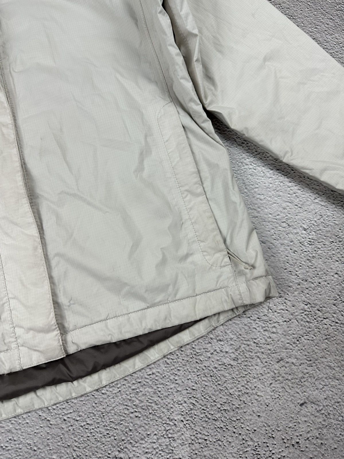 The North Face Vintage The North Face Rain Coat Puffer Jacket HyVent Washed Size M / US 6-8 / IT 42-44 - 5 Thumbnail