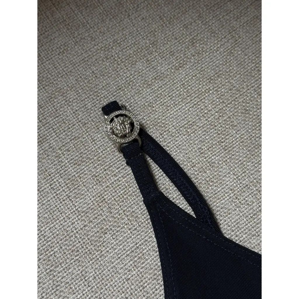 Versace Gianni Versace Black Stretch Sleeveless Bodycon Mini Dress M Size M / US 6-8 / IT 42-44 - 4 Thumbnail