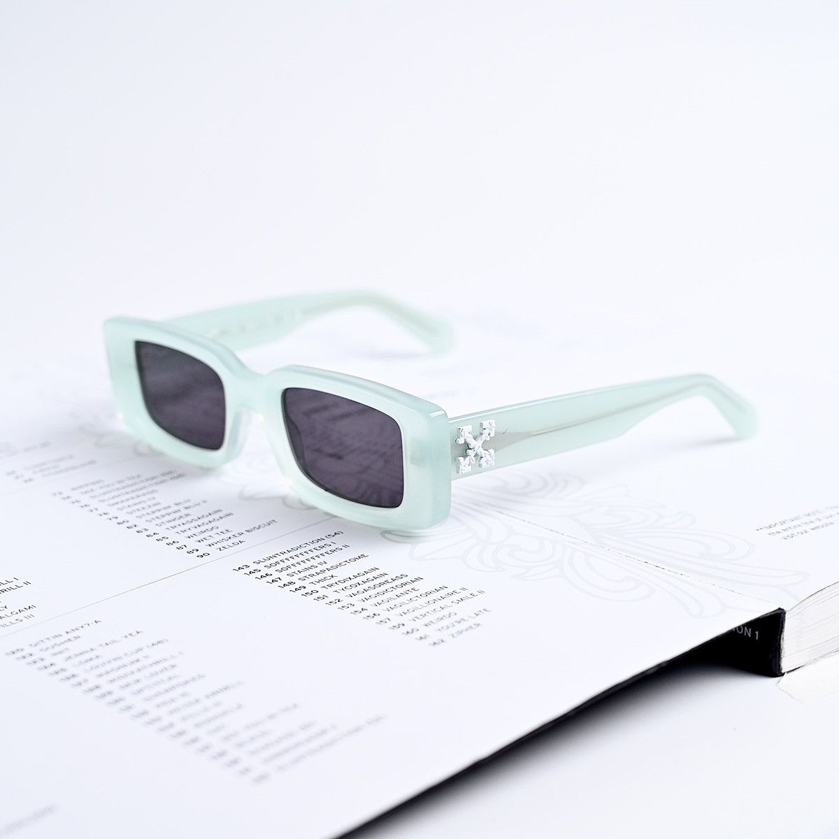 Off-White OFF WHITE ARTHUR SUNGLASSES Size ONE SIZE - 1 Thumbnail