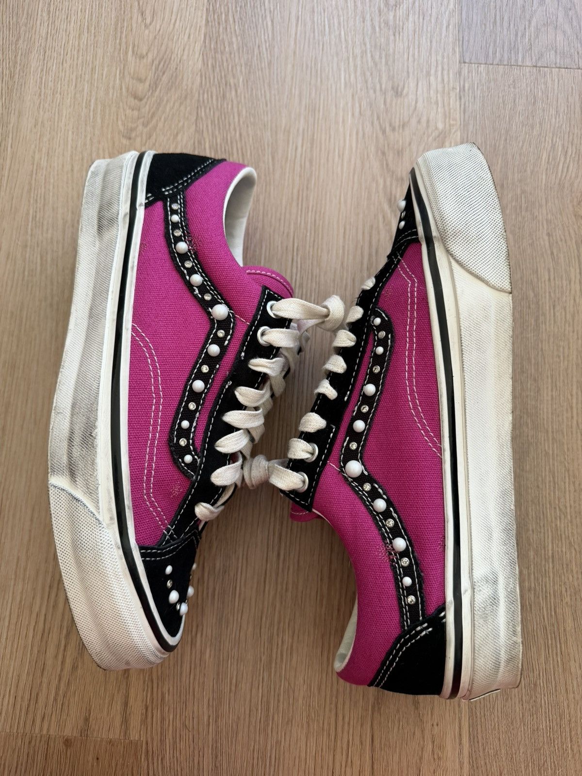 Satoshi Nakamoto × Vans Vans OTW Old Skool 36 Pearlized Pink Size US 8 / EU 41 - 1 Thumbnail