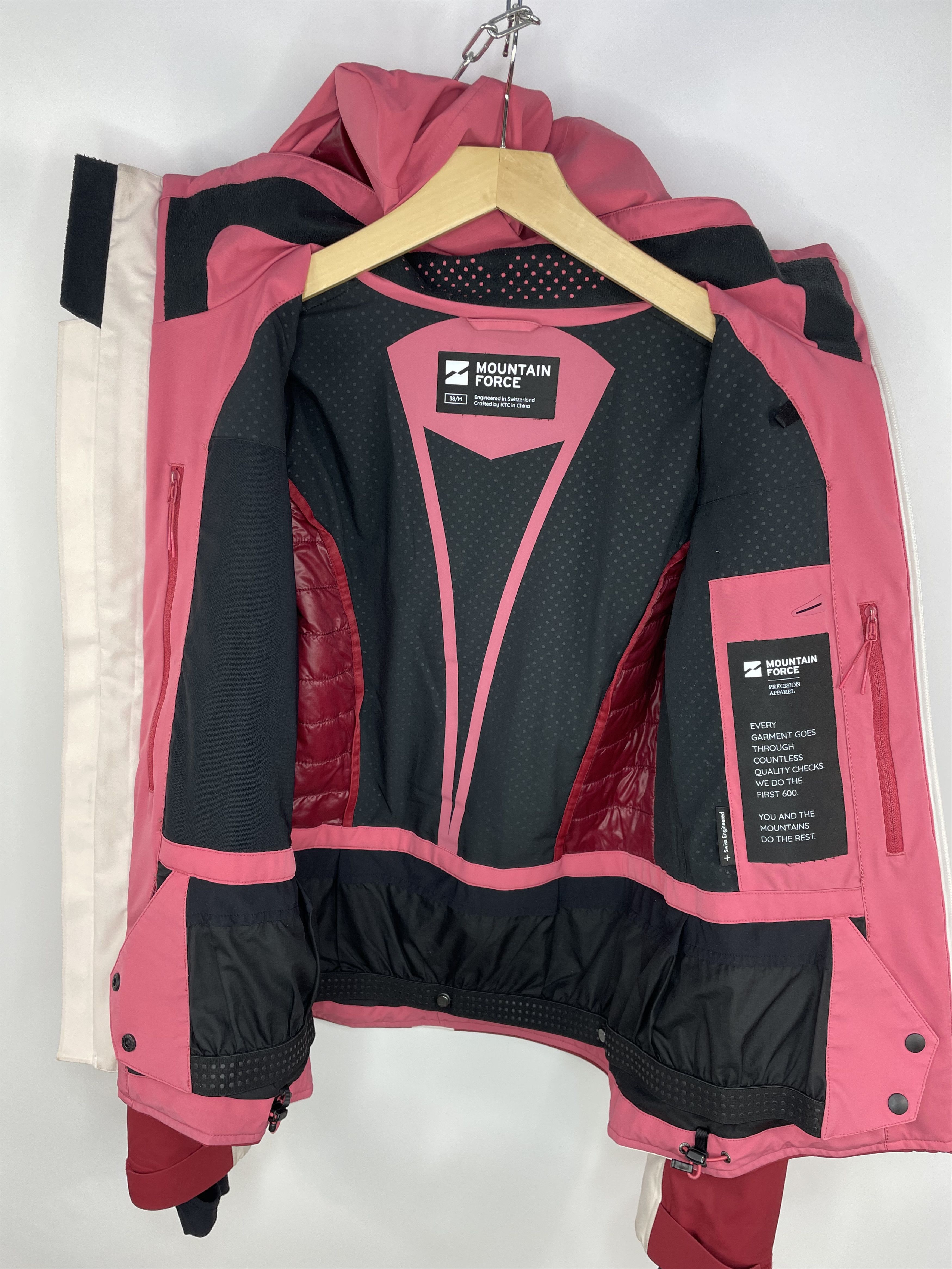 Other Mountain Force Stella Ski Jacket Women's M Size M / US 6-8 / IT 42-44 - 11 Thumbnail