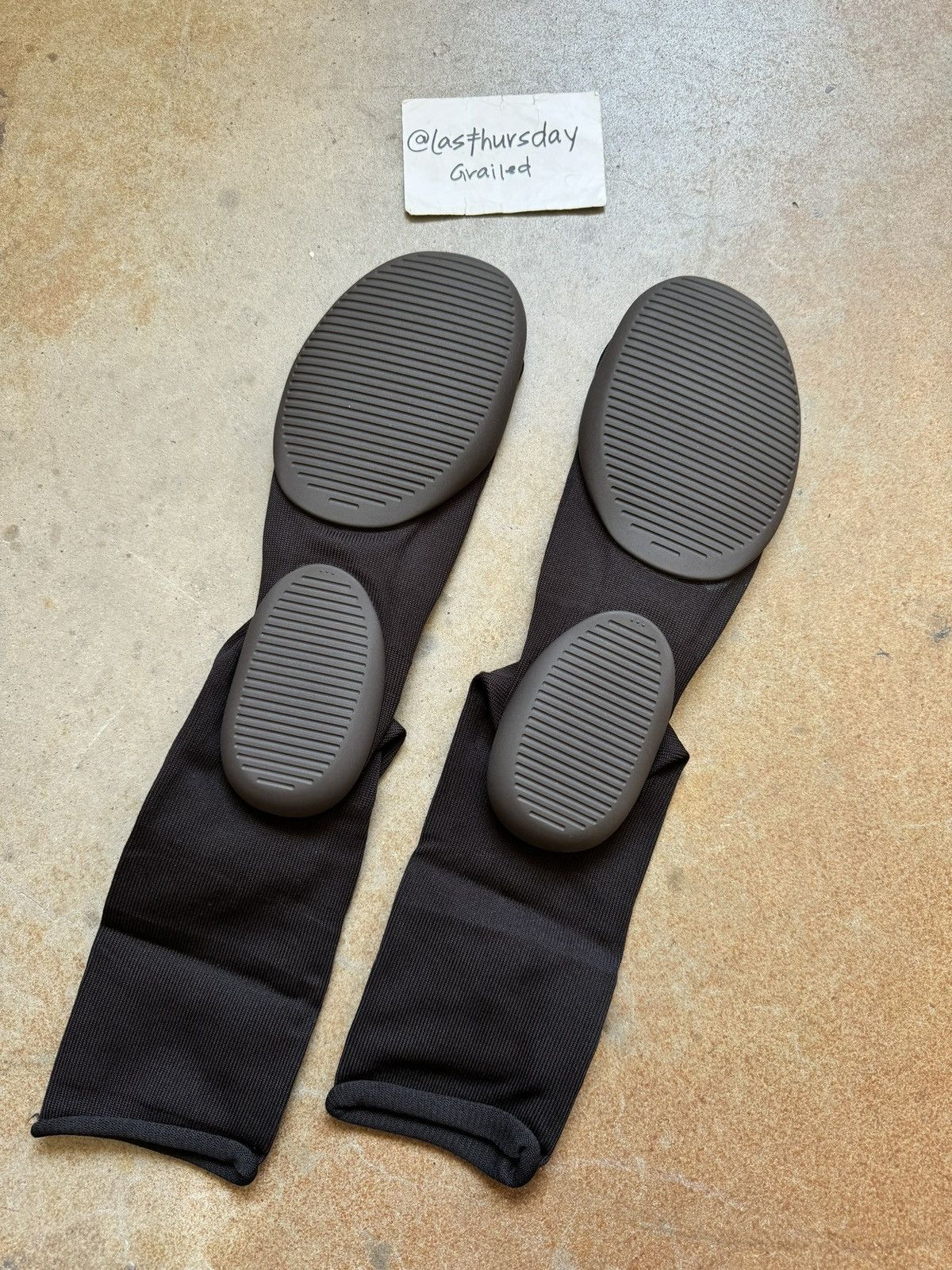 Kanye West × Yeezy YZY Pods Shoes Black Size 3 Size US 12 / EU 45 - 2 Thumbnail