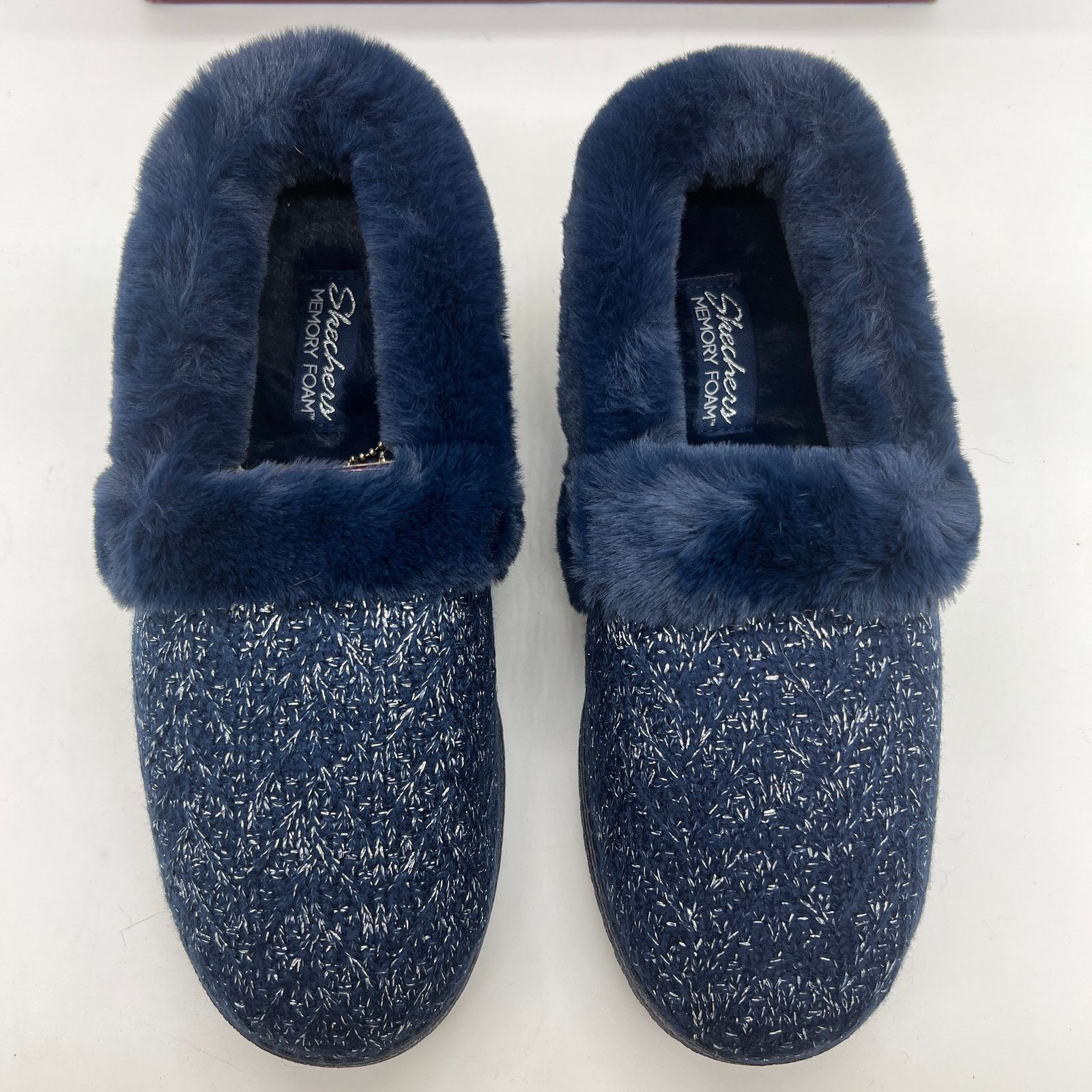SKECHERS Skechers Shoes 7.5 Wide Cozy Lite Sparkle Knit Slippers Size US 7.5 / IT 37.5 - 1 Thumbnail