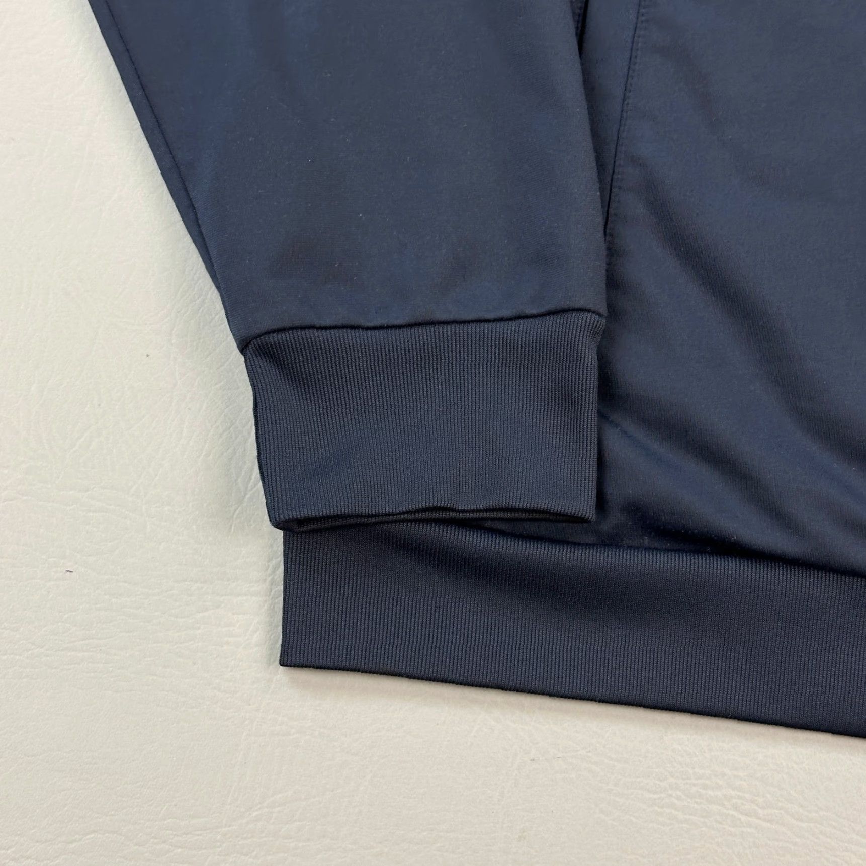 Gap VINTAGE Gap Track Jacket Mens Large Navy Full Zip Active Athleisure Retro Y2K Size US L / EU 52-54 / 3 - 3 Thumbnail