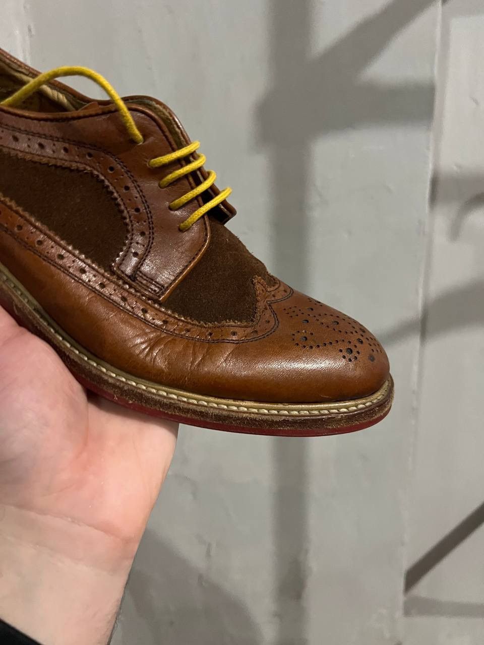 Russell & Bromley RUSSEL&BROMLEY MORRIS OXFORD LEATHER LACE UP SHOES SIZE 7 Size US 7 / EU 40 - 4 Thumbnail
