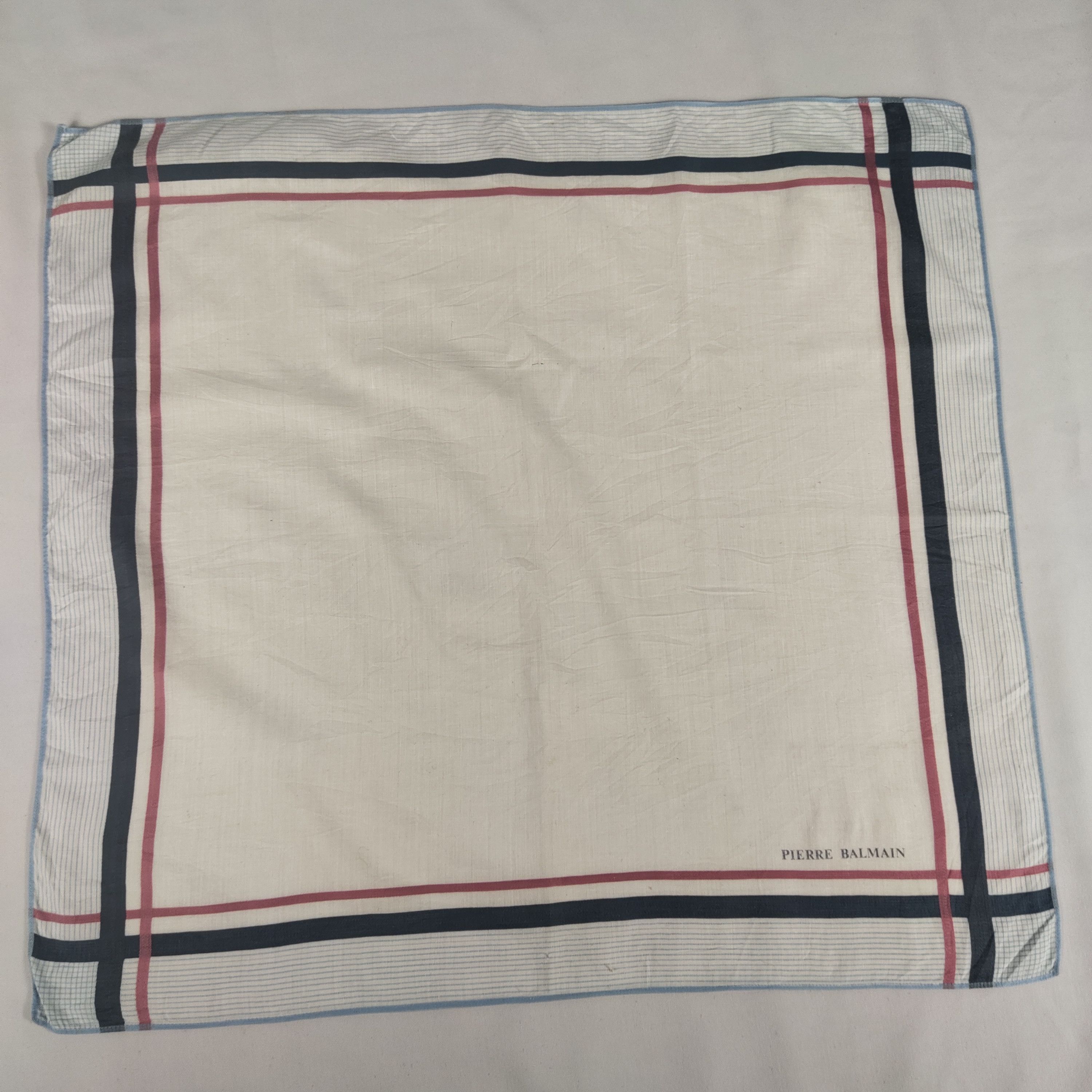 Pierre Balmain × Vintage Pierre Balmain Handkerchief / Neckerchief / Bandana FZ092 Size ONE SIZE - 3 Thumbnail