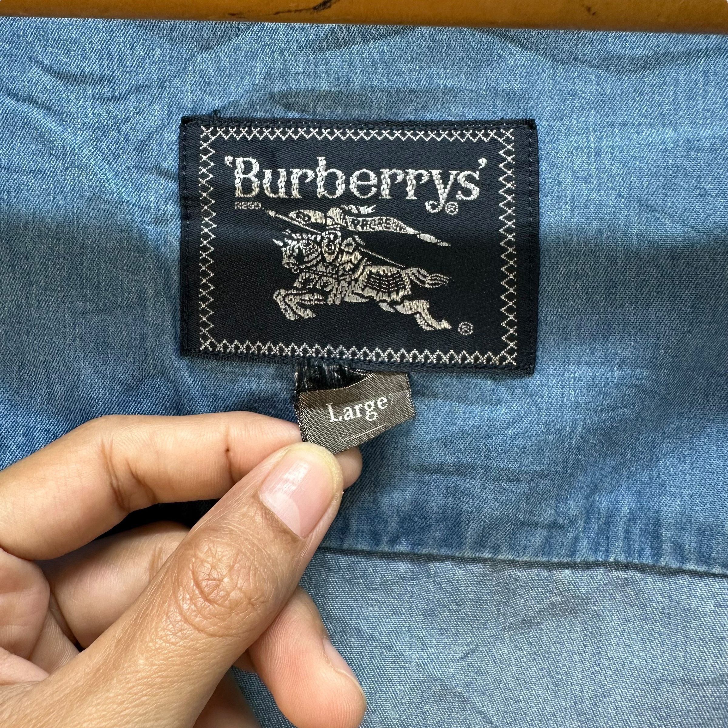 Burberry Vintage 90's BURBERRYS Jeans Jacket #1495-A62 Size US L / EU 52-54 / 3 - 11 Thumbnail