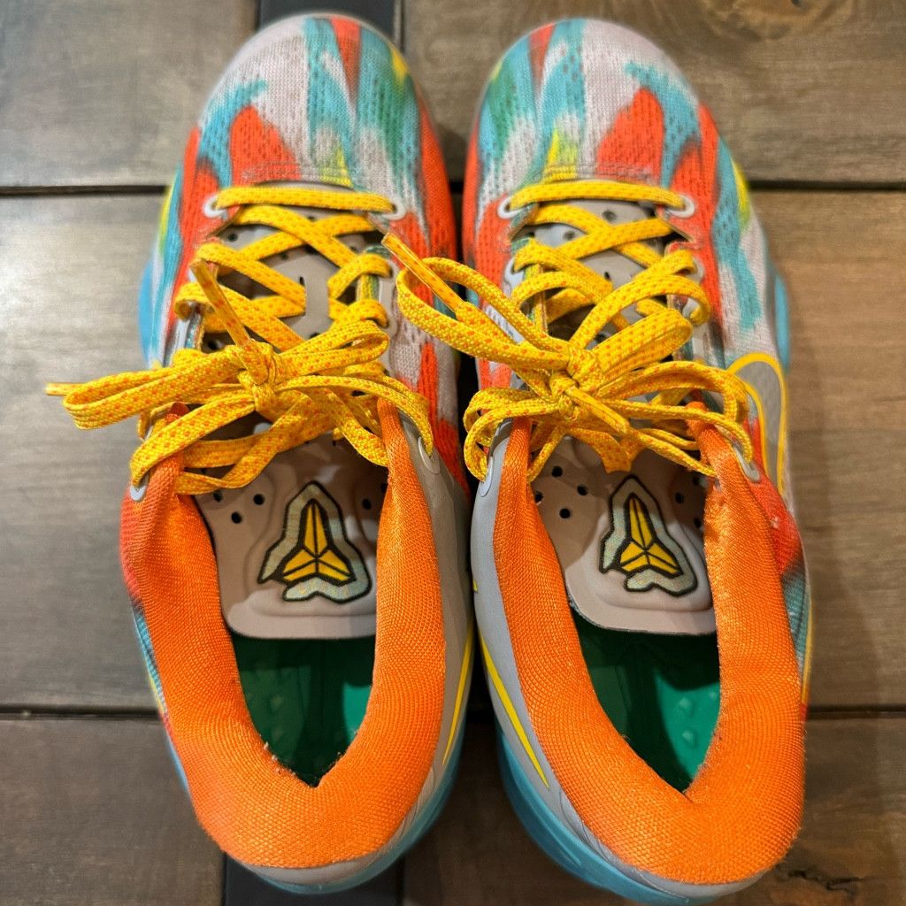 Nike Nike Kobe 8 Proto Venice Beach GS 4Y Size US 5 / EU 37 - 3 Thumbnail