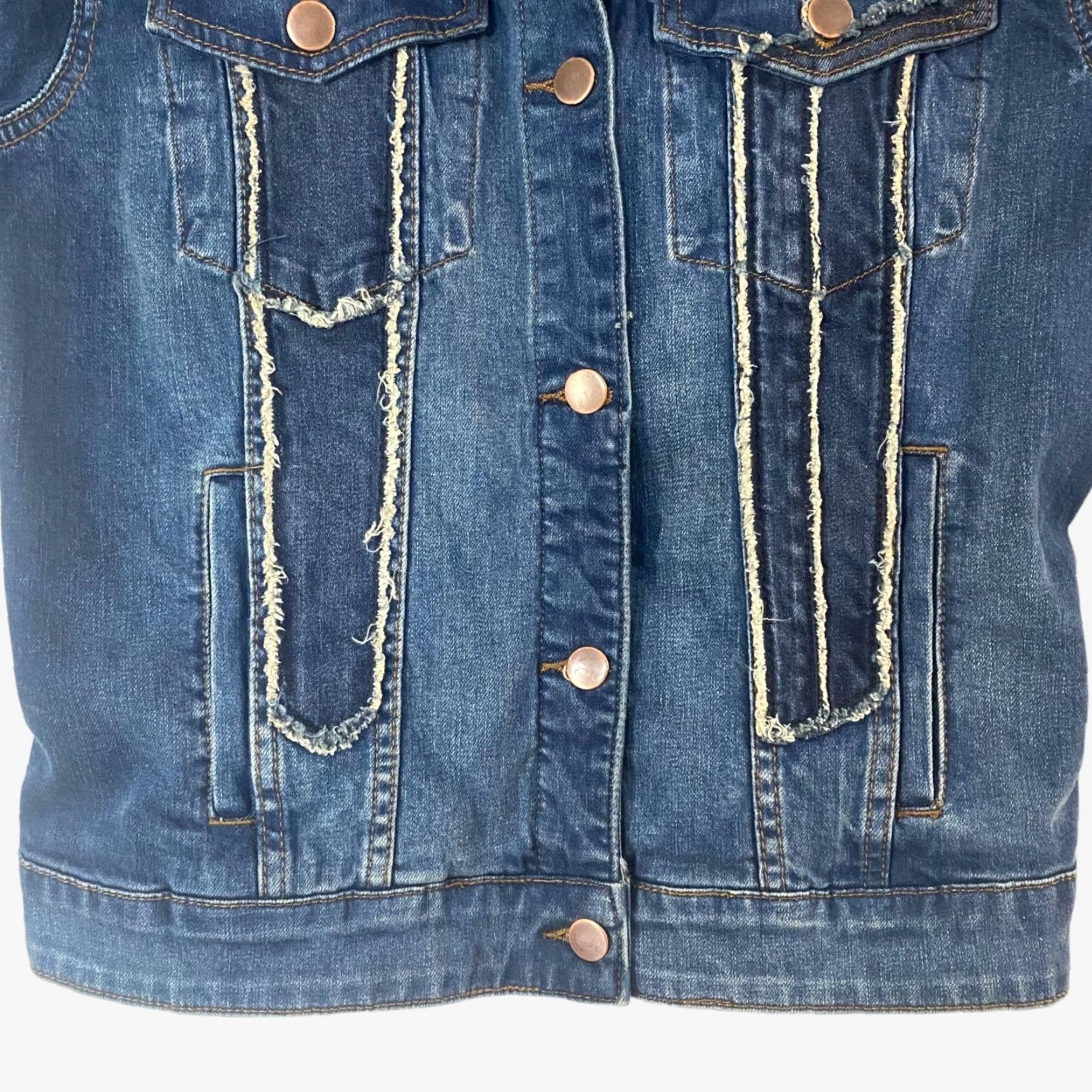 Vintage KUT from the Kloth Ashley Jean Jacket Women's Medium Blue Denim Long Sleeve Collared Button Pockets Size 32" / US 10 / IT 46 - 6 Thumbnail