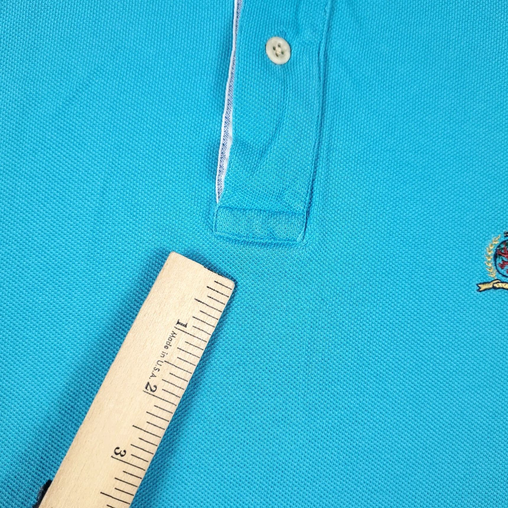 Tommy Hilfiger Tommy Hilfiger Polo Shirt Mens Large Blue Solid Short Sleeve Casual Button-Front 100% Cotton Logo Patch Vintage: No Mens Size US L / EU 52-54 / 3 - 3 Thumbnail