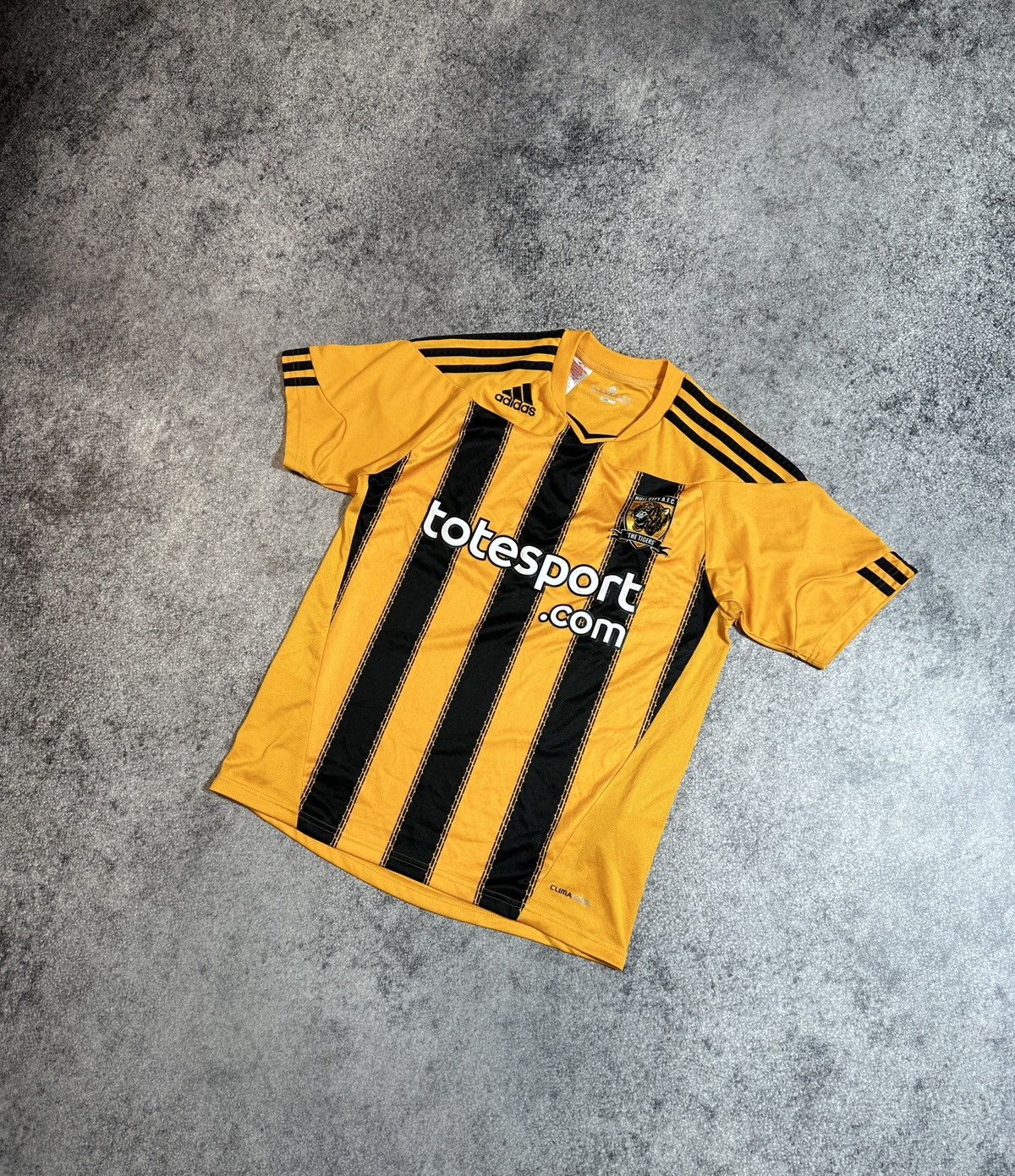 Adidas Adidas Hull City Soccer Jersey Streetwear Rare Casual VTg XS Size US XS / EU 42 / 0 - 1 Thumbnail