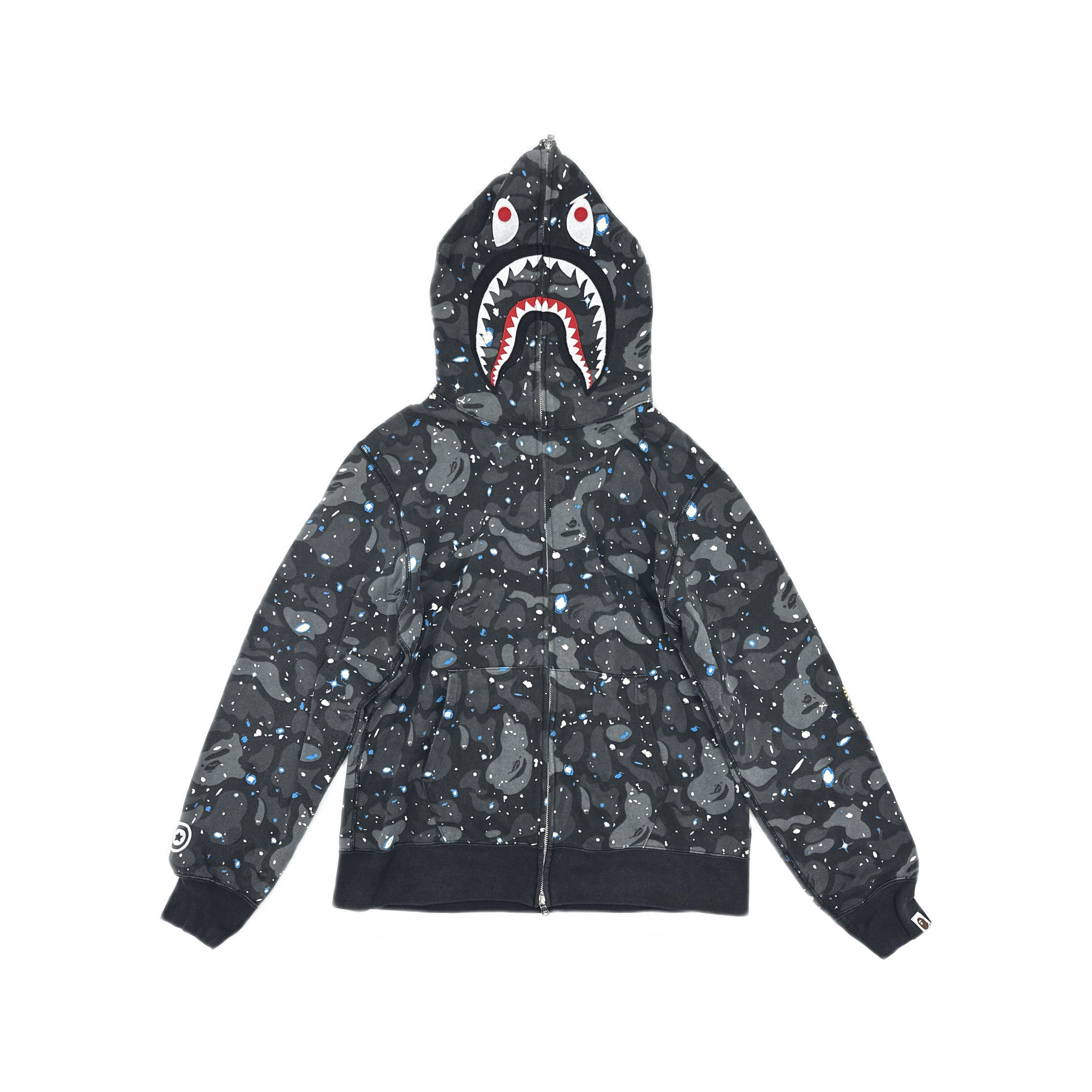 Bape A Bathing Ape Star Camo Shark Hoodie Size XL Size US XL / EU 56 / 4 - 1 Thumbnail