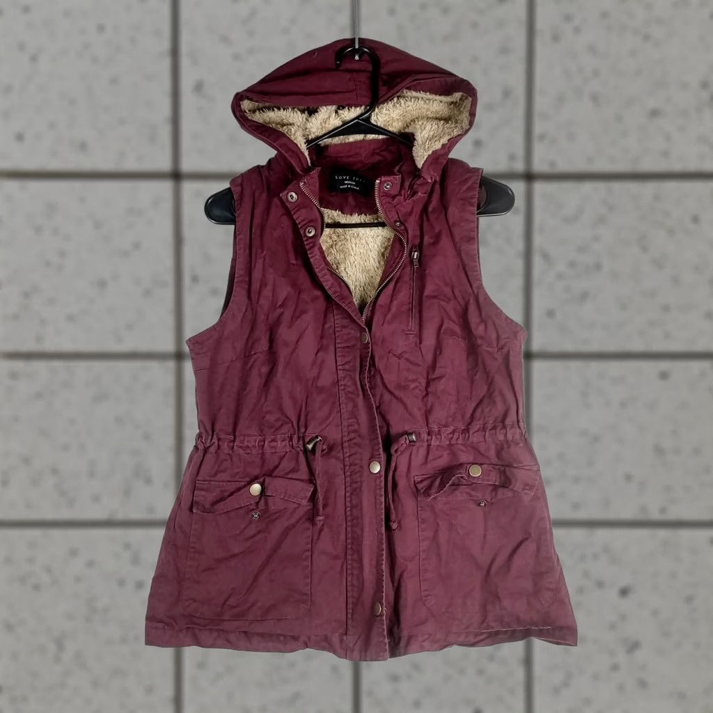 Vintage Love Tree Burgundy Hooded Utility Vest Women’s M Red Zip Front Lined Sleeveless Casual Winter Fall Spring Jacket Vest Size M / US 6-8 / IT 42-44 - 1 Thumbnail